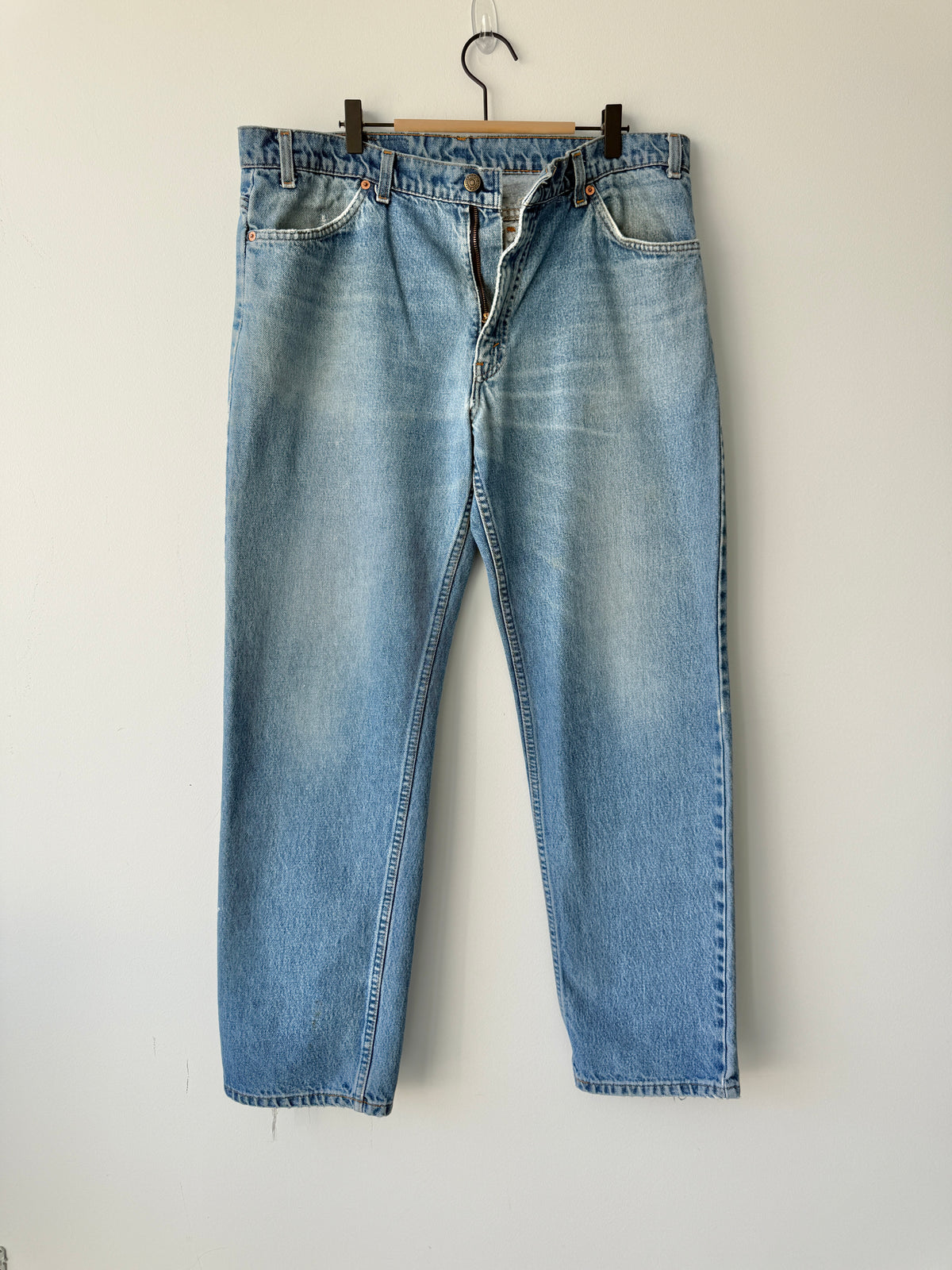 W36 L31 vintage Levis 505 medium blue 35/37” measured waist 501s 90s USA