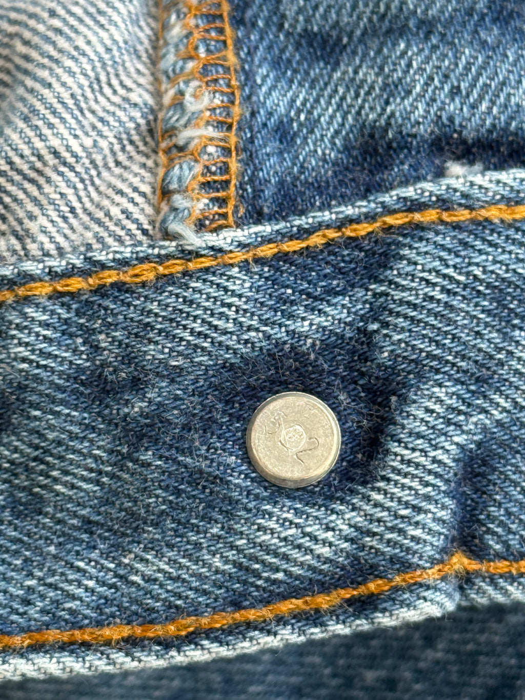 W30 L32 vintage Levis 501 29-30” measured dark blue faded blue 80s denim Levi’s 501s USA