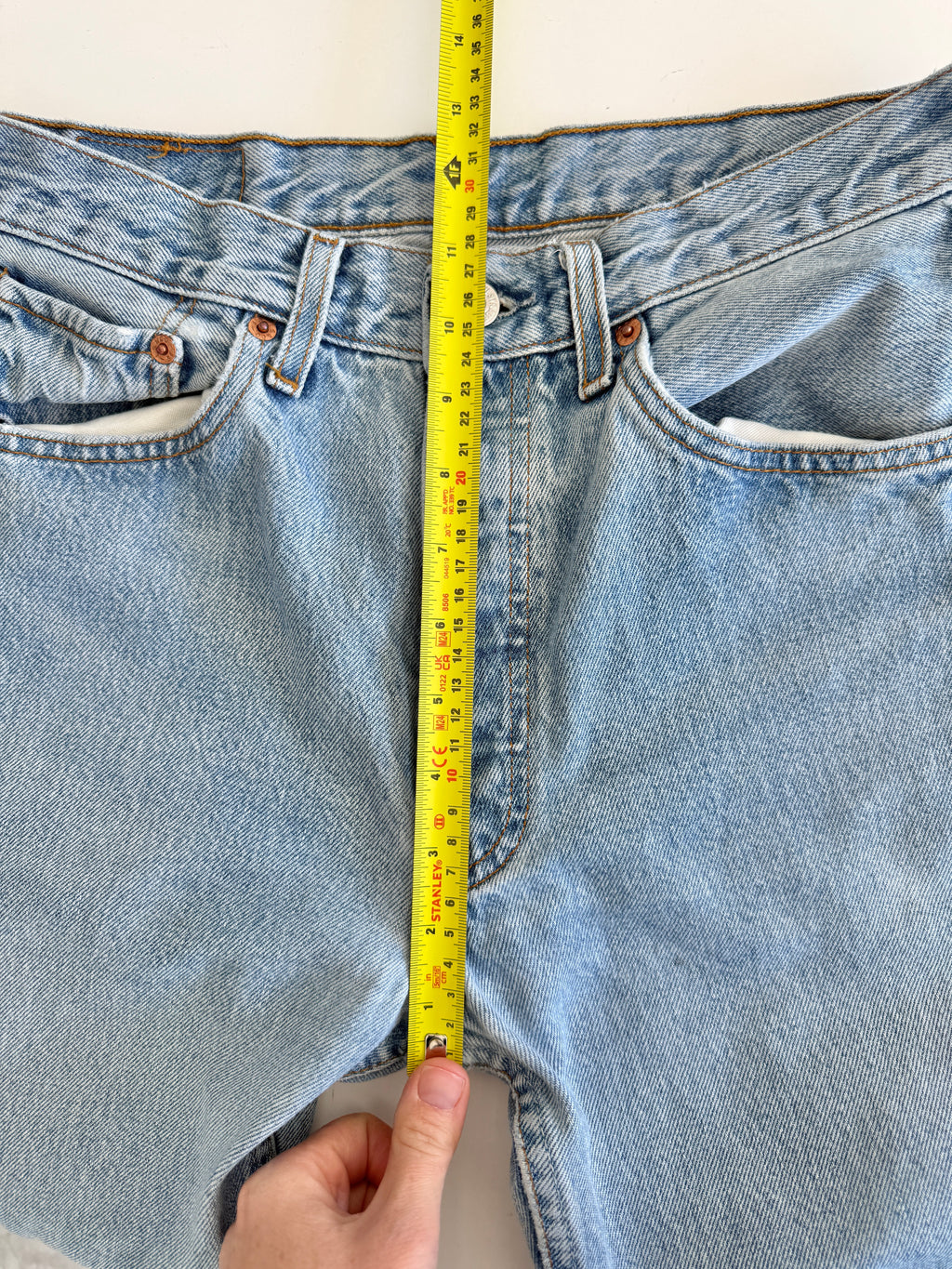 W28 L30 vintage Levis 501 27/28” light blue Levi’s 501s 90s