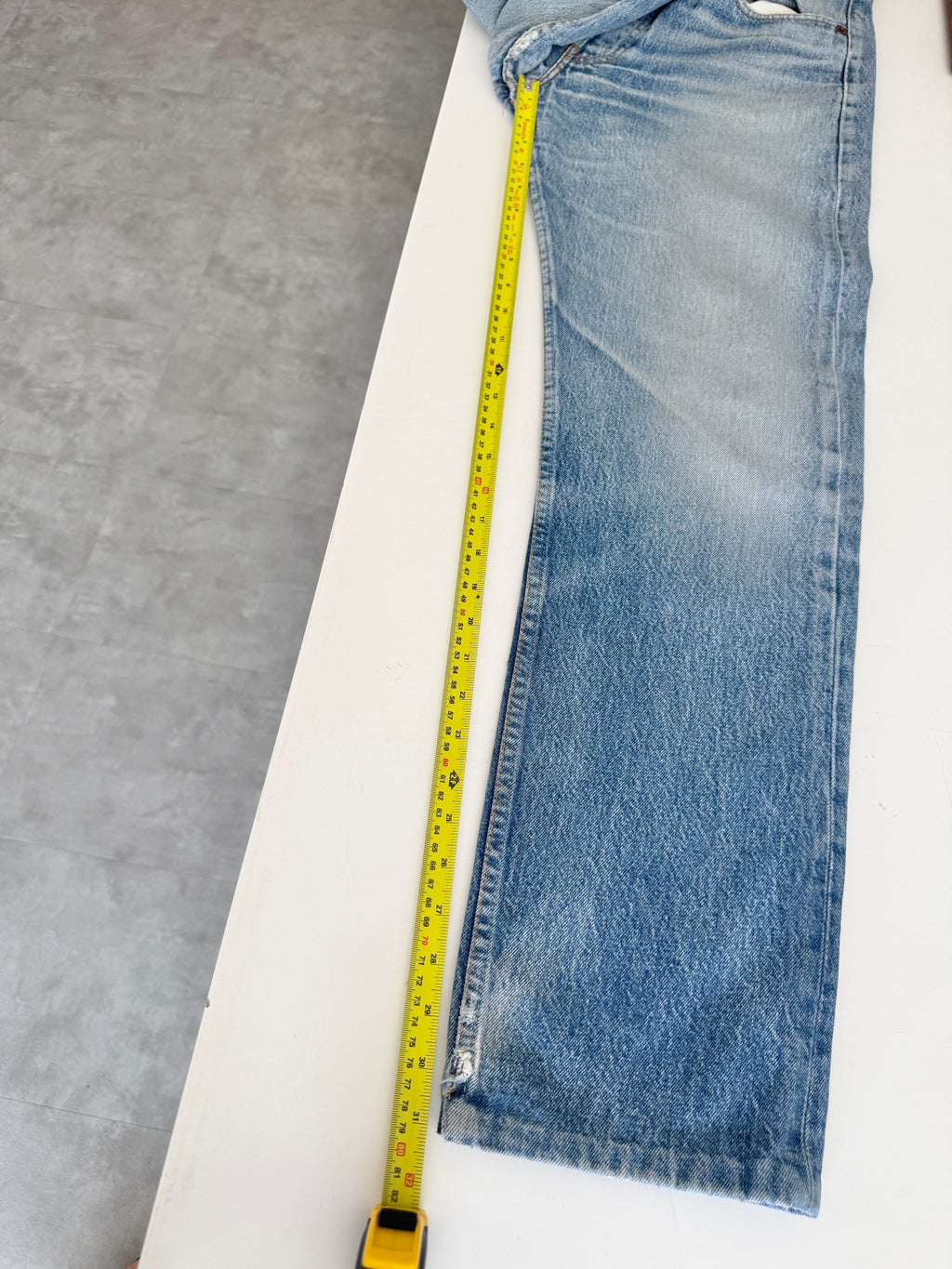 W30 L31 vintage Levis 501 29/30” measured waist medium faded blue 80s 501s