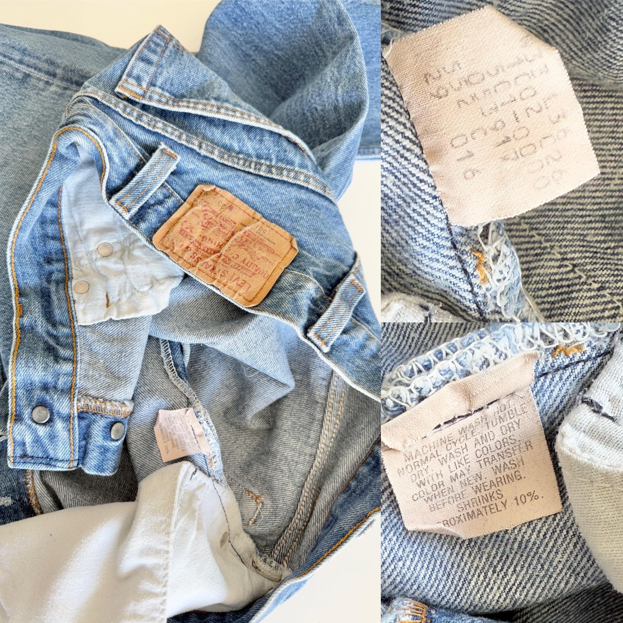 Levis 501s  vintage w30 L26 medium blue 501s made in USA 80s straight leg jeans 501 28”/30” waist