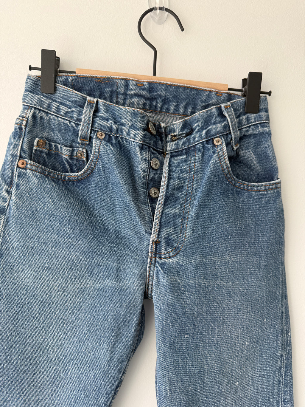 W23 L26 vintage Levis 701s 22/23” measured dark blue 701s 80s USA