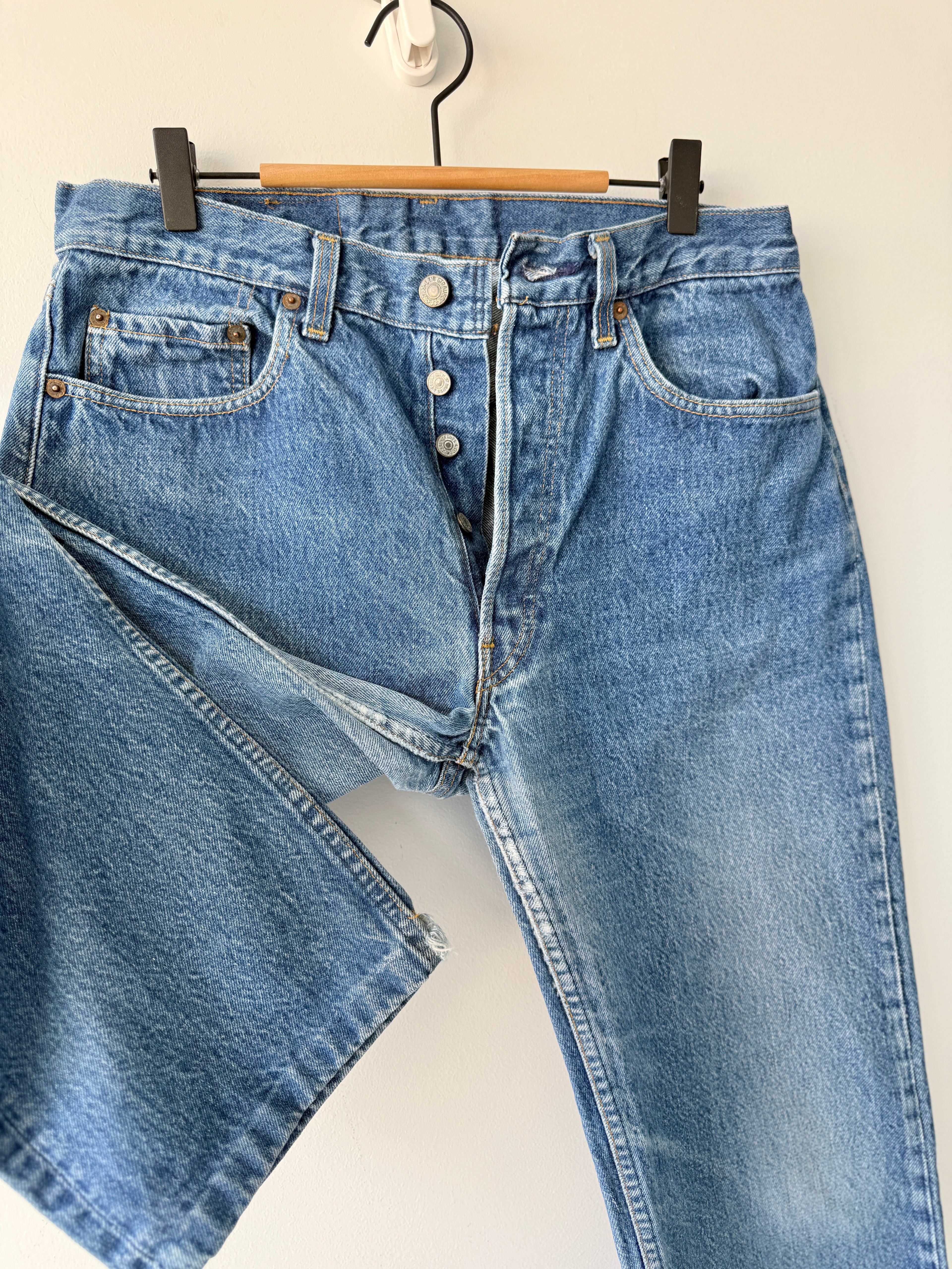 W31 L29 vintage Levis 501 29/31” measured raw blue denim faded blue 80’s levi’s 501s