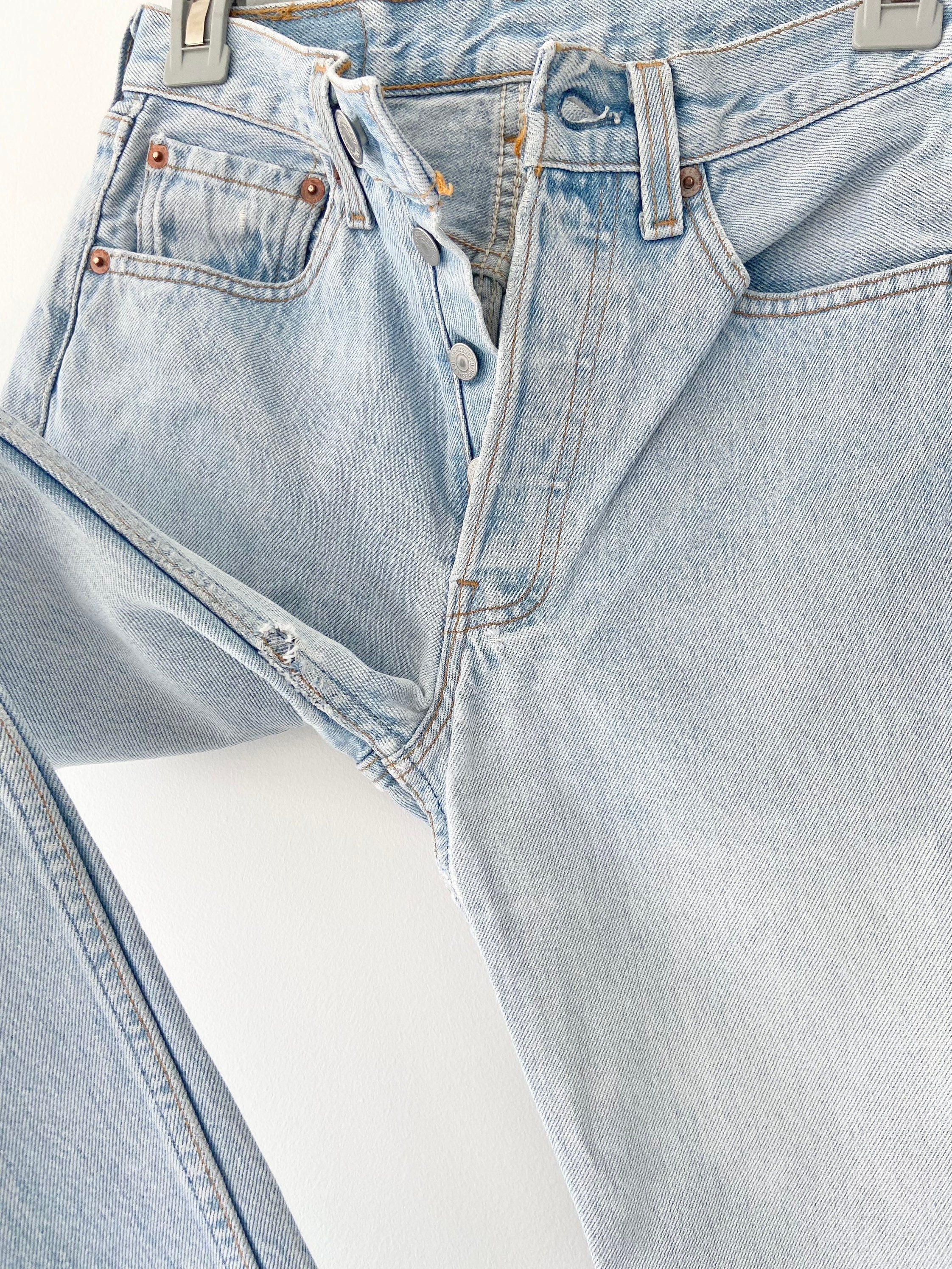 Vintage Levi’s 501xx w26 L30 made in USA 1996