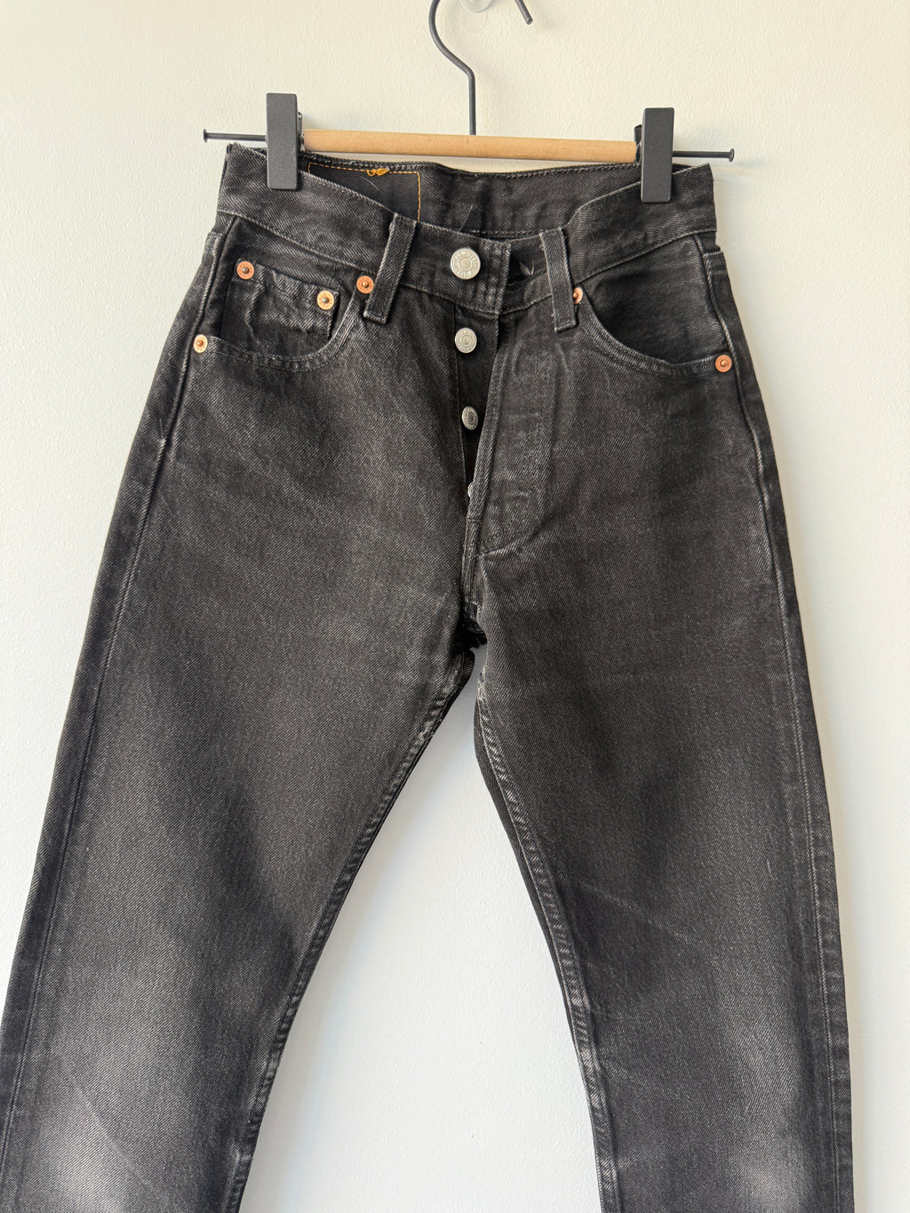 W22 L27 vintage Levis 501s 21/22” measured black fade 501s 90s