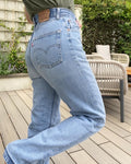 Vintage Levi’s 901  w26” L28” made in France 1994
