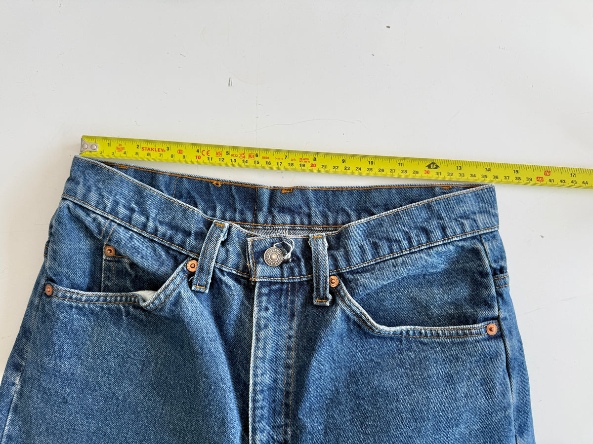 W26 L32 vintage Levis 517s dark blue  25” measured waist 517s USA 80s