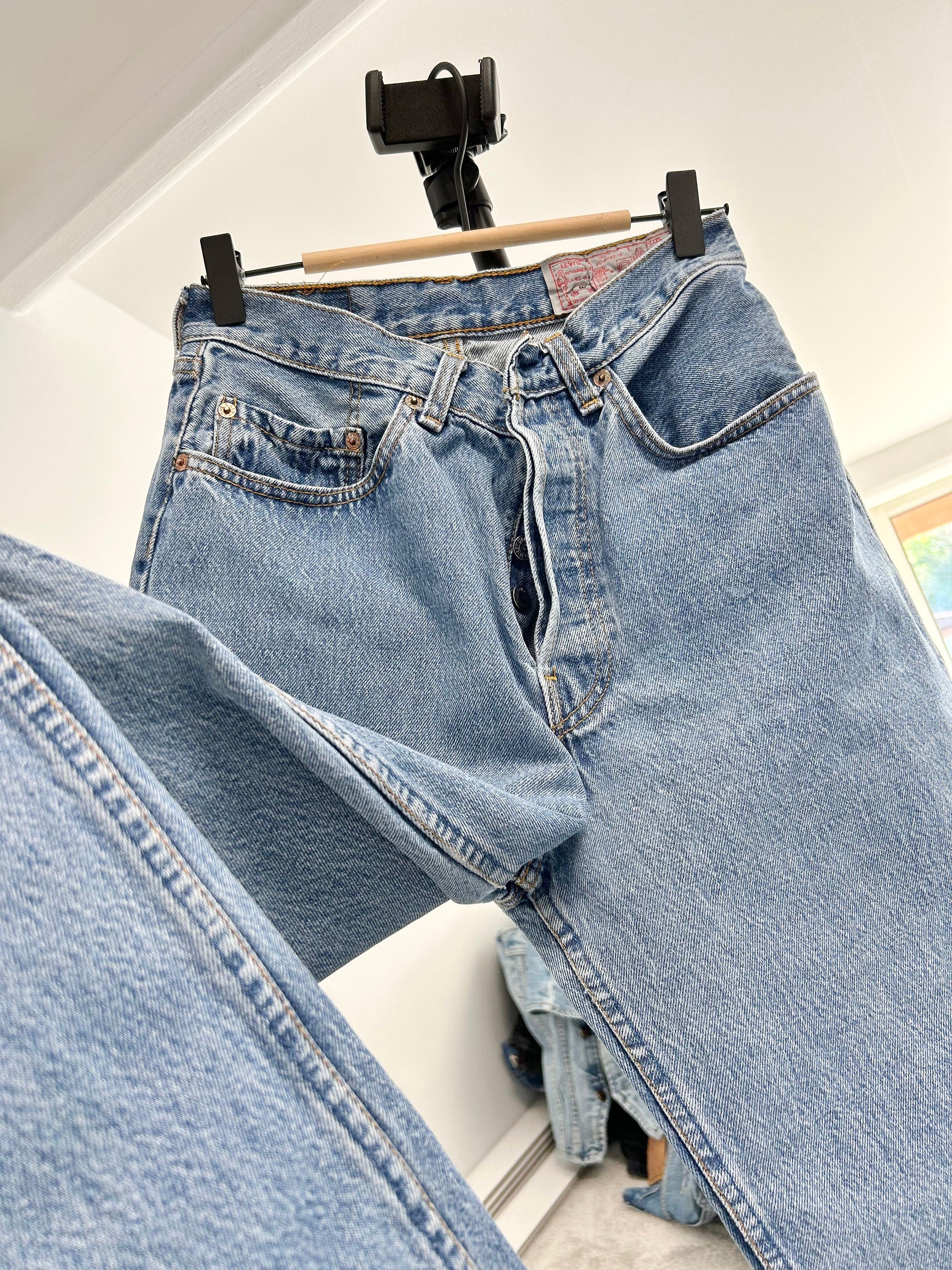 Levis 901 jeans w27 L33 medium blue denim 501 vintage Levi’s faded blue denim 901 vintage