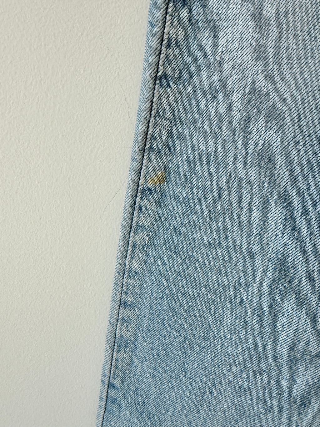 W27 L31 vintage Levis 501 26/27” measured waist light blue faded  90s USA 501s