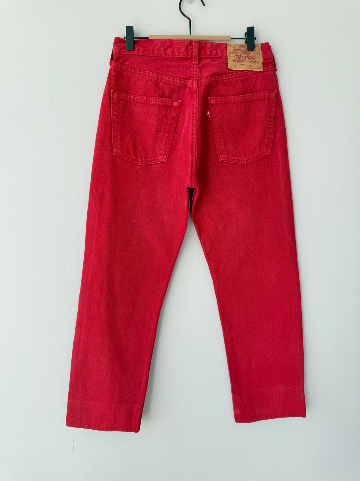 W30 L28 vintage Levis 501 29/30” measured waist red 90s 501s