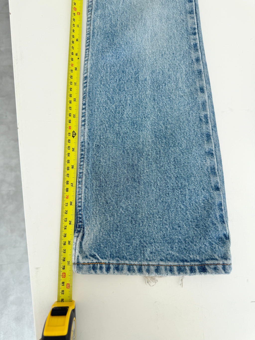 W24 L31 vintage Levis 517 26” measured medium faded blue denim Levi’s 517s