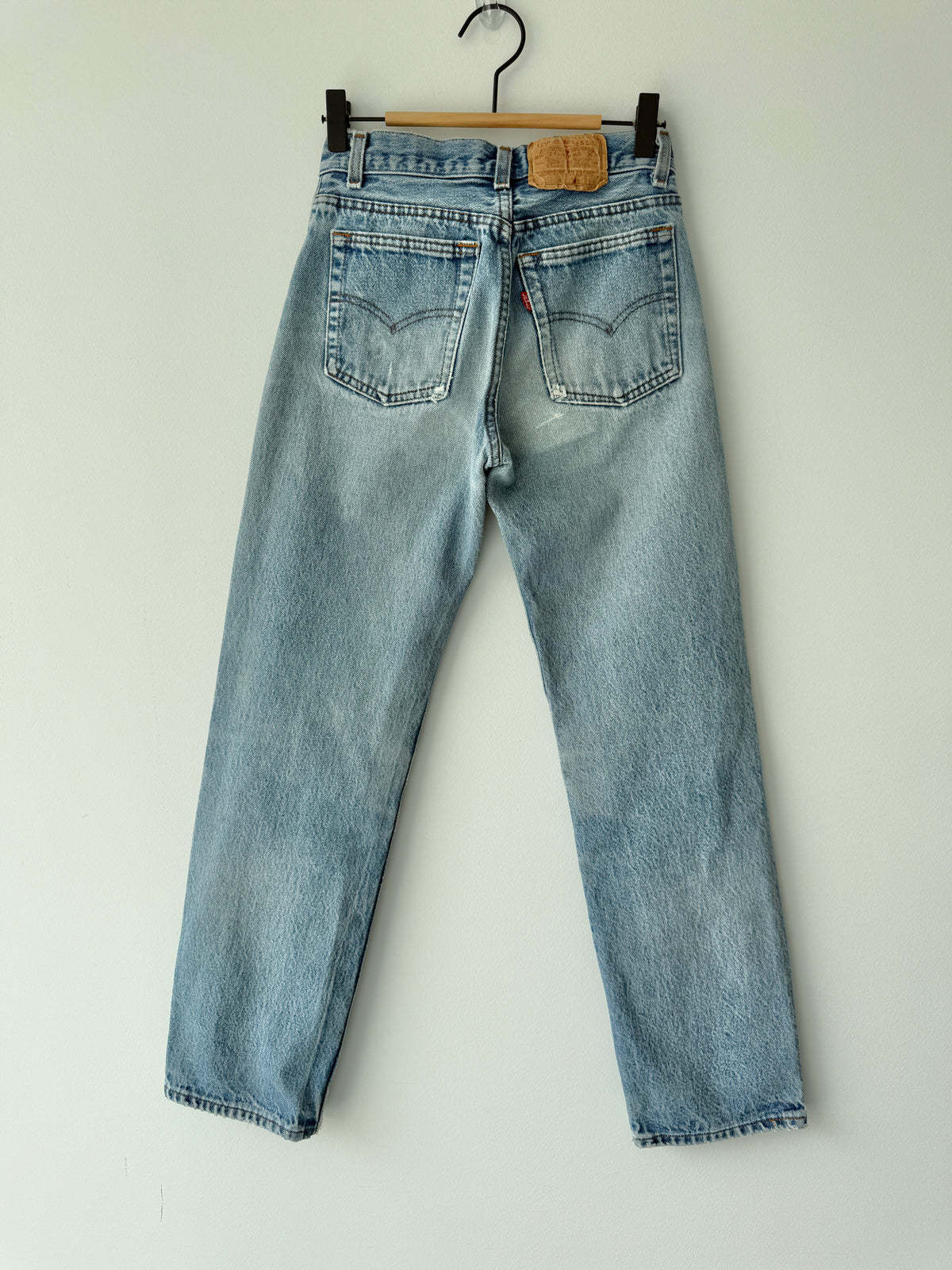 Soft W24 L28 vintage Levis 701s 23/24” measured light blue faded 80s USA 701s