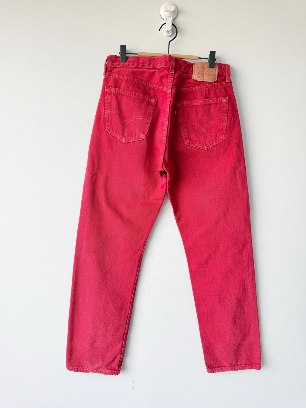 W32 L31 vintage Levis 501 31-32” measured waist red made in 90s
