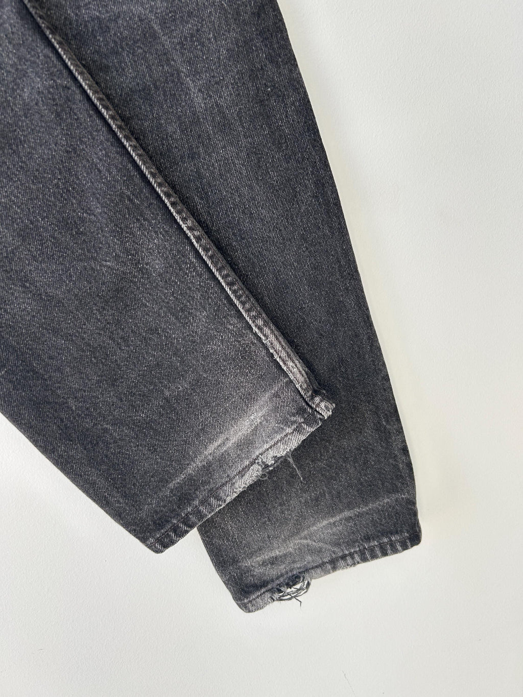 Levis 501 vintage w25 L32 Levi’s faded black denim straight leg Levi’s 501 90s vintage 501  (24”/25”
