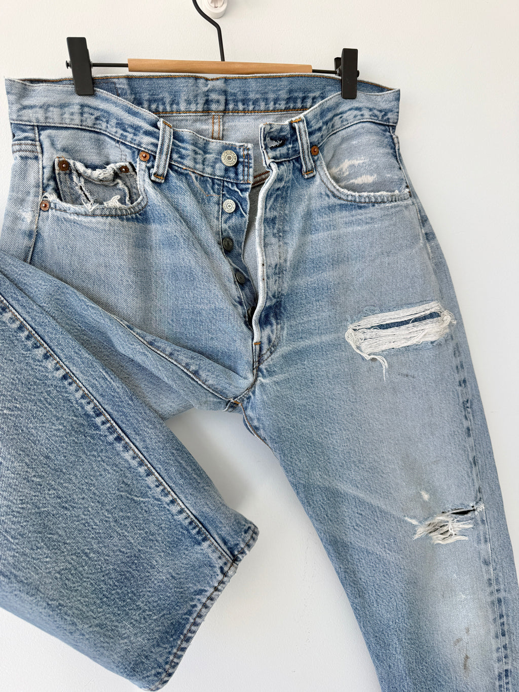 W32 L31 selvedge vintage Levis 501 31/32” measured light blue denim 70s Levi’s 501s USA