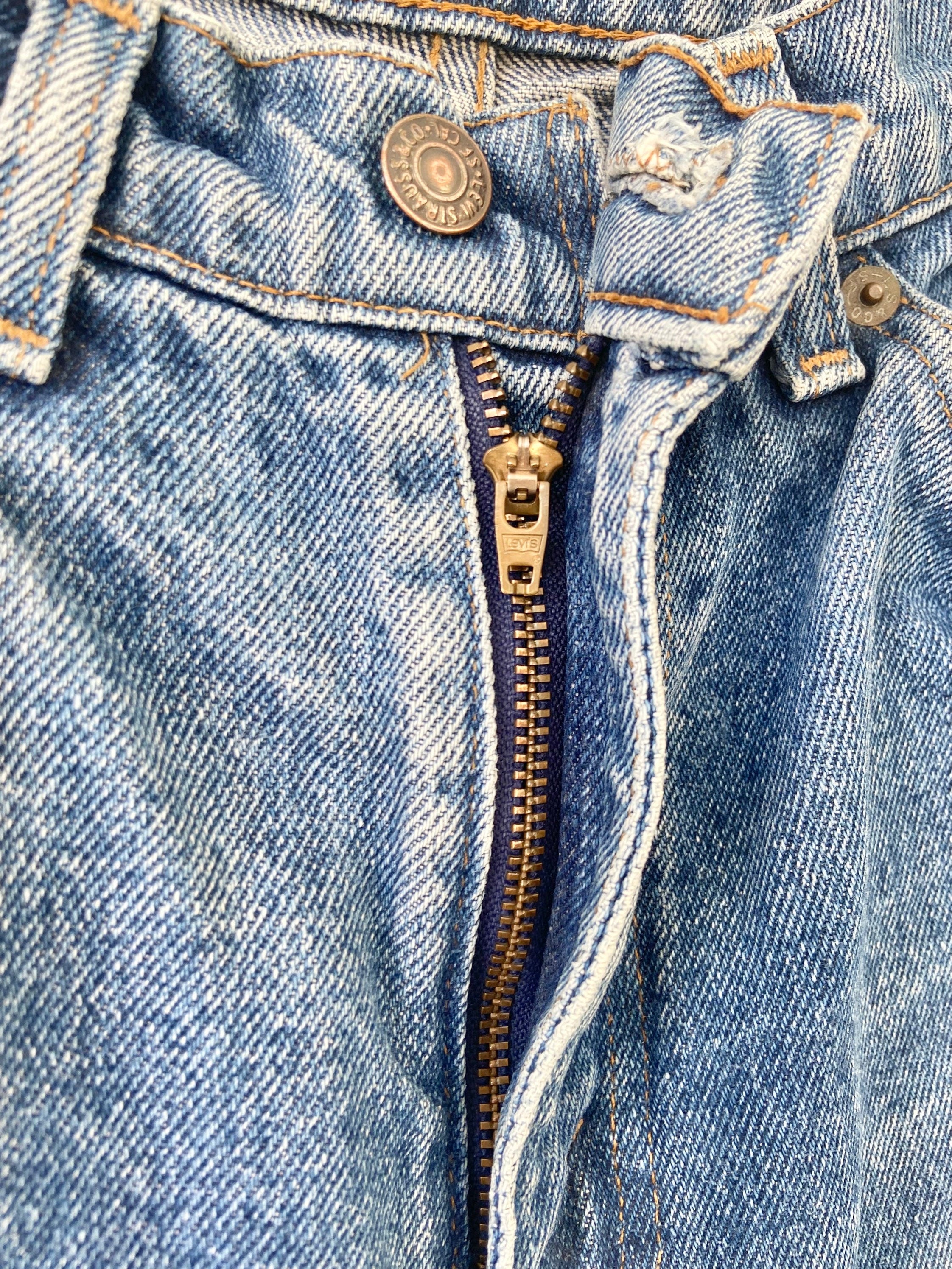 Vintage Levi’s 631 w26” L26” made in spain 80s orange tab