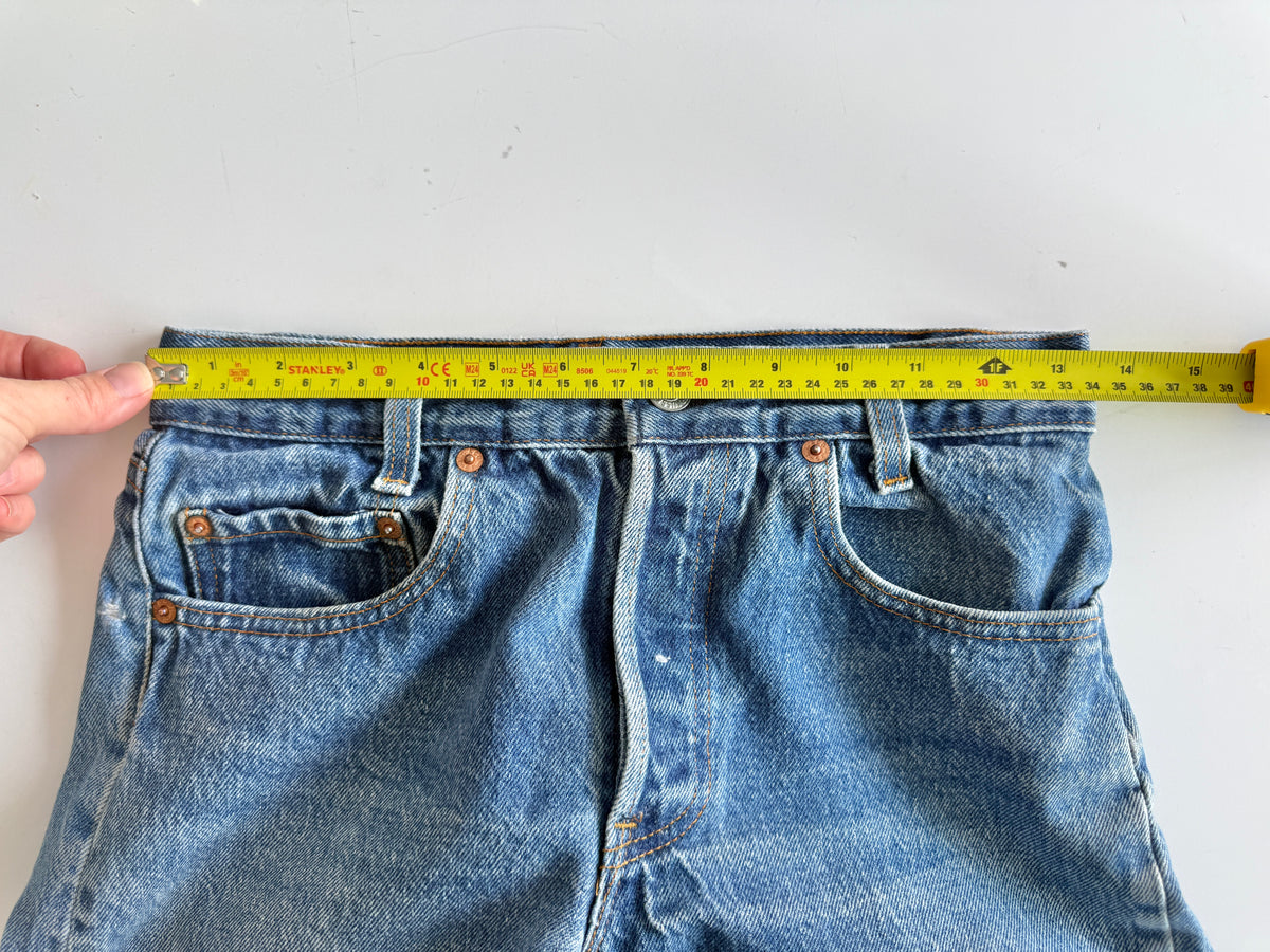 W26 L29 vintage Levis 501 dark faded blue 25/26” measured waist 501s 80s USA