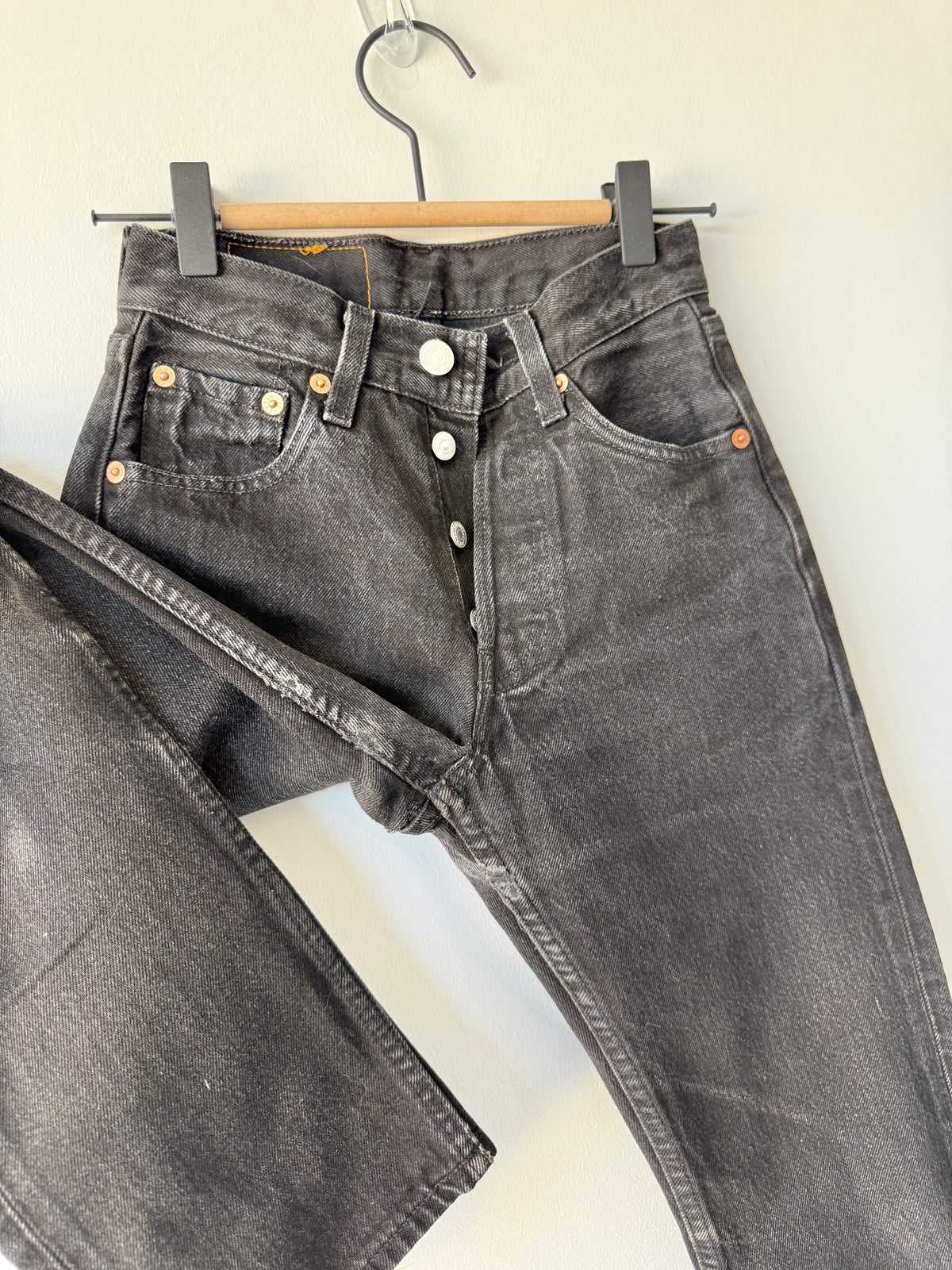 W22 L27 vintage Levis 501s 21/22” measured black fade 501s 90s