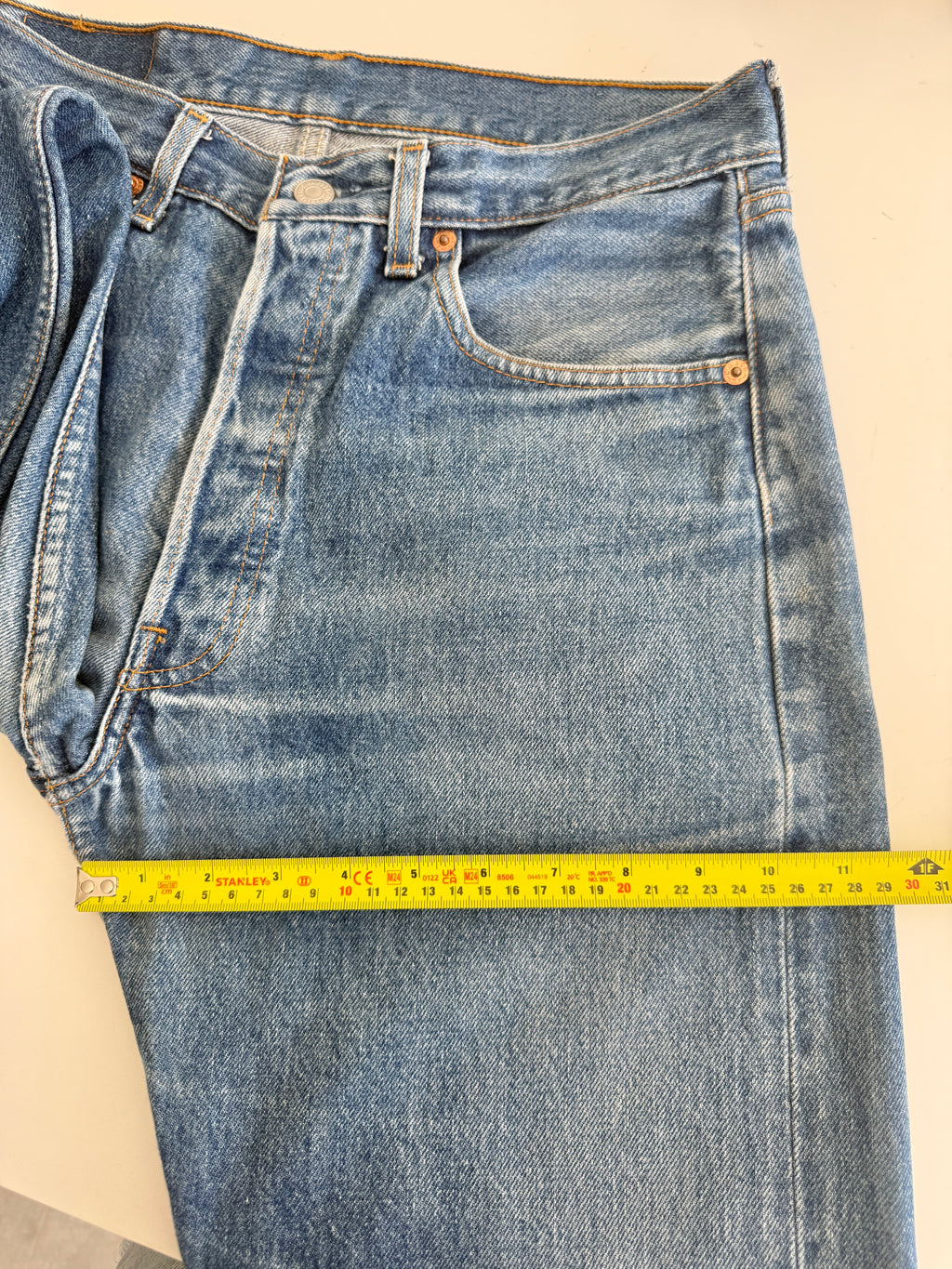 W30 L31 vintage Levis 501xx 29/30” measured waist dark faded blue 501s 90s