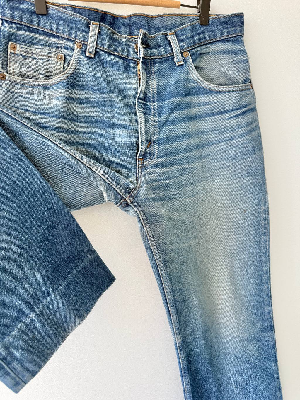 W34 L29 vintage Levis 603 33/34” measured waist dark blue faded whiskers  70s 603s