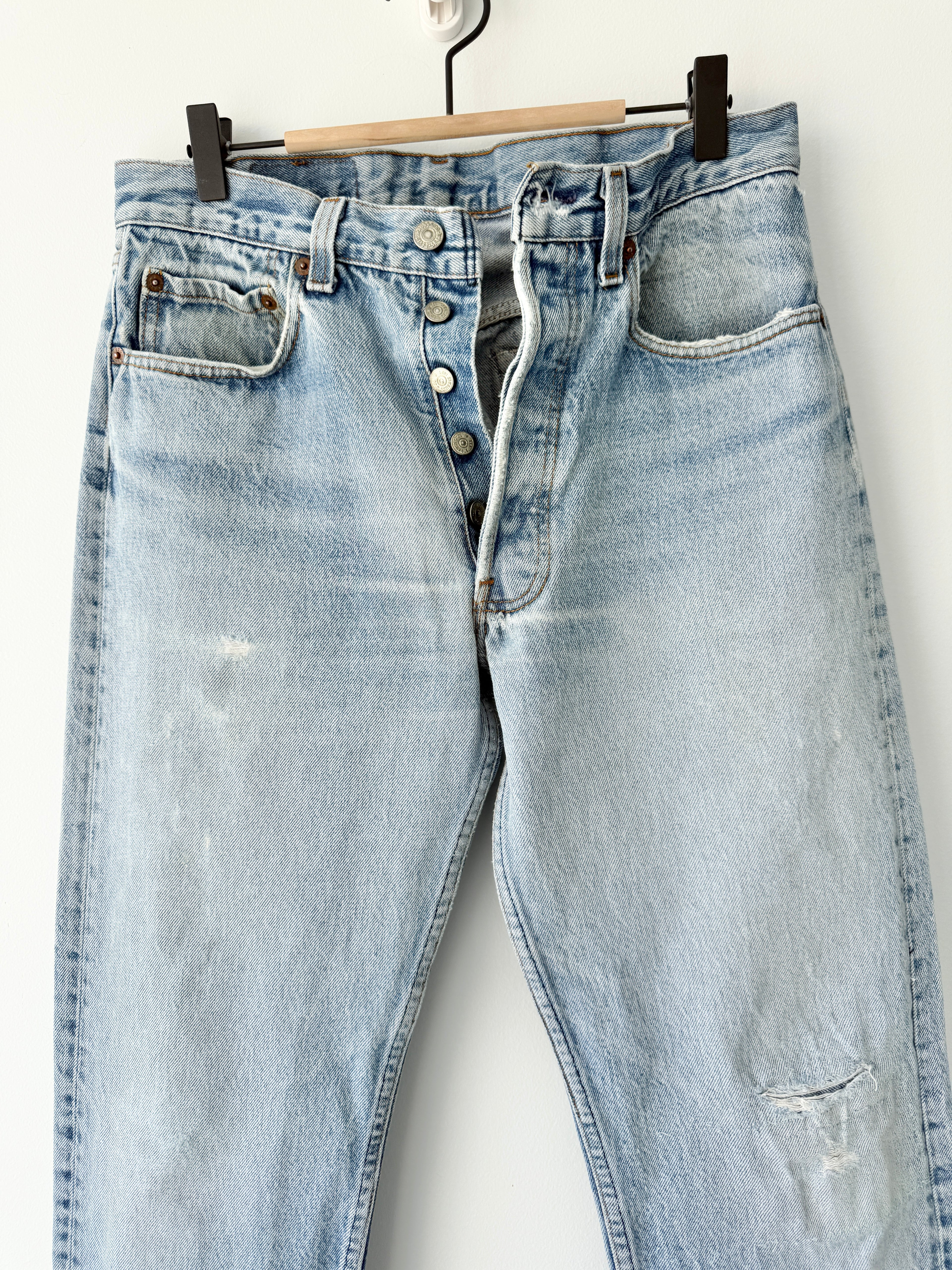 W29 L31 vintage Levis 501 28-29”measured light blue 80s USA 501s