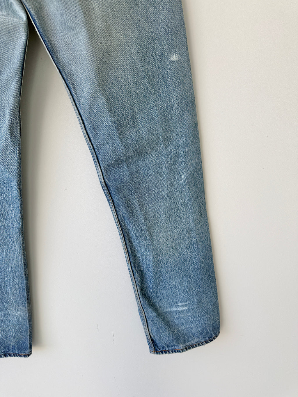 W32 L33 vintage Levis 501 31/32” measured medium faded blue denim 80s Levi’s 501s USA