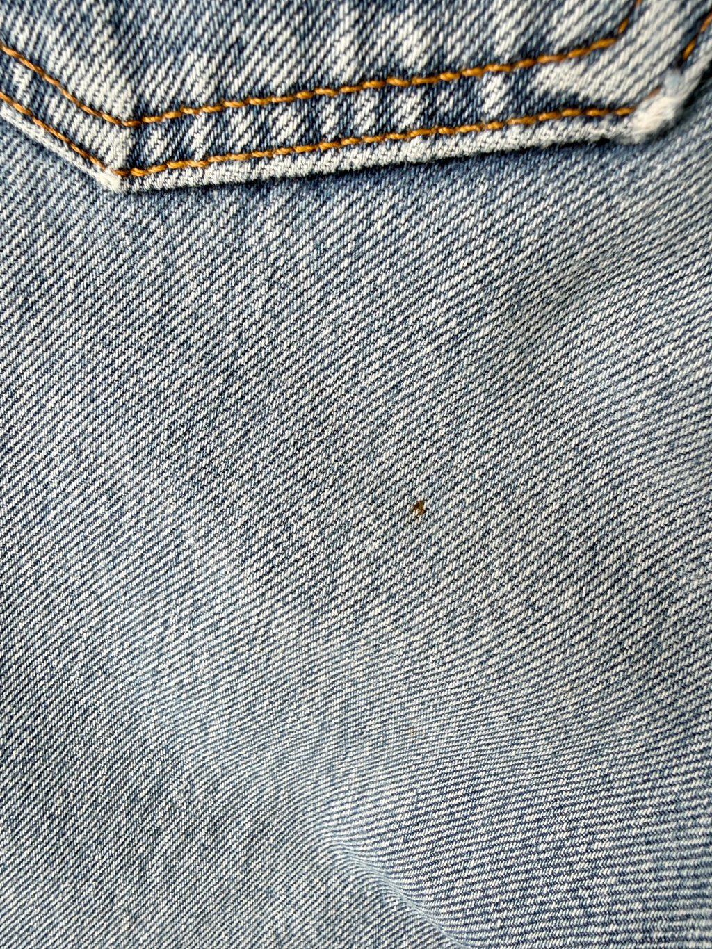 W29 L27 vintage Levis 501s 28/29” medium blue whiskers fade denim Levi’s 501s 90s USA
