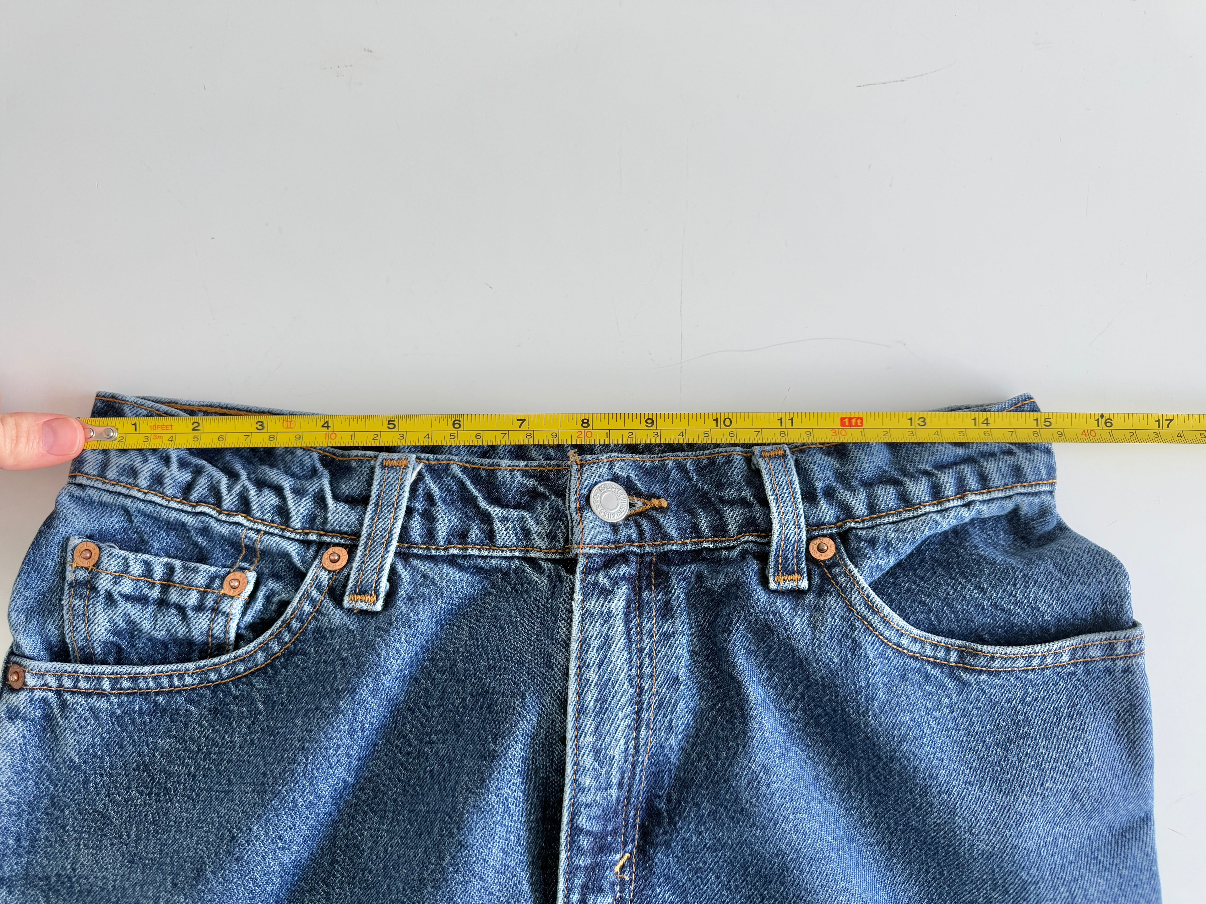 W28 L25 vintage Levis 517 28” measured dark blue 90s Levi’s 517s