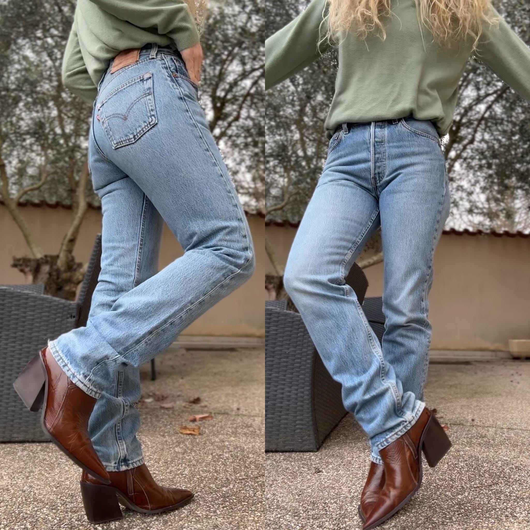 Levis 501 vintage w26 L31 medium faded blue 501s made in USA “for women” straight leg jeans 501 25”/26” waist (januk code)