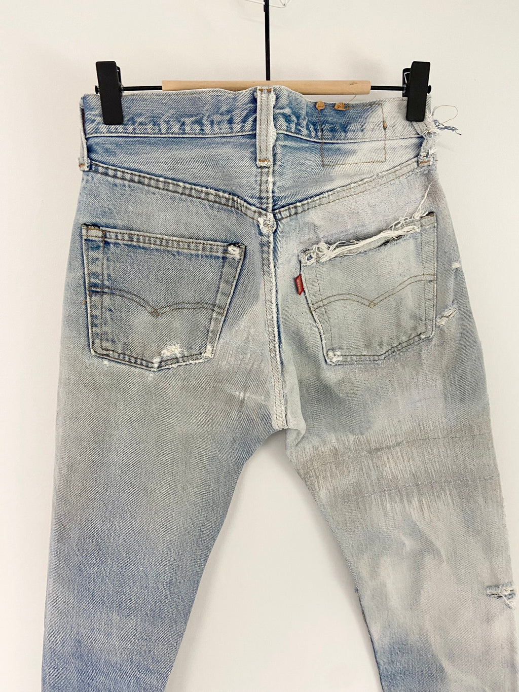 w25 L33 Distressed faded Selvedge redline Levi’s 501 Vintage 80s Levi’s 501