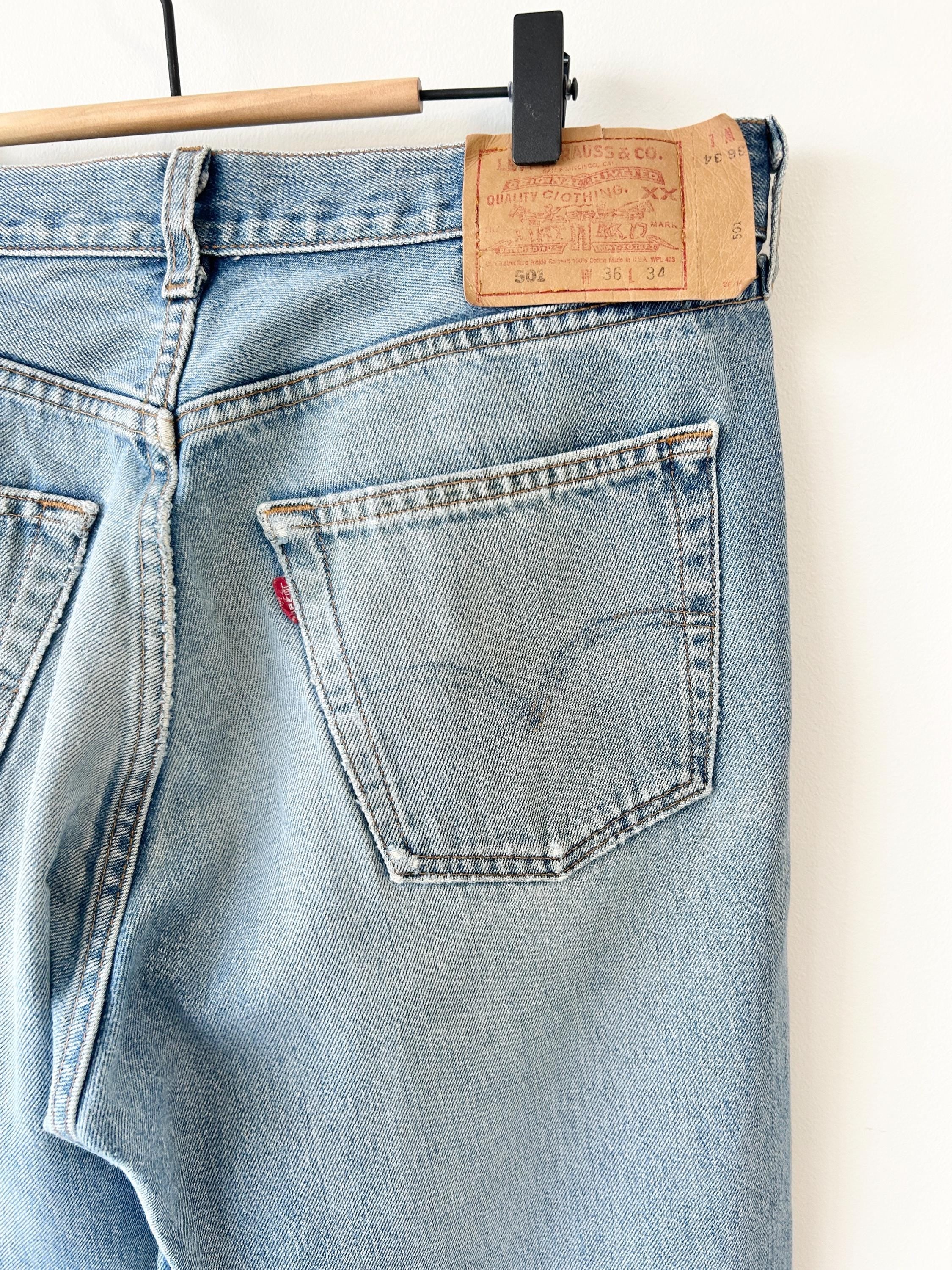 w35 L33 Levis 501 vintage medium faded blue straight leg made in USA 501 vintage 501  w33-35