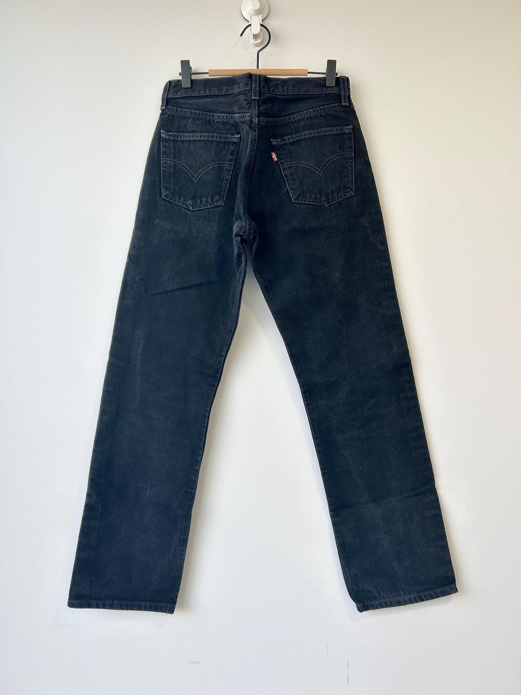 w28 L29 Black Vintage Levi’s 501 made in Mexico 90s straight leg