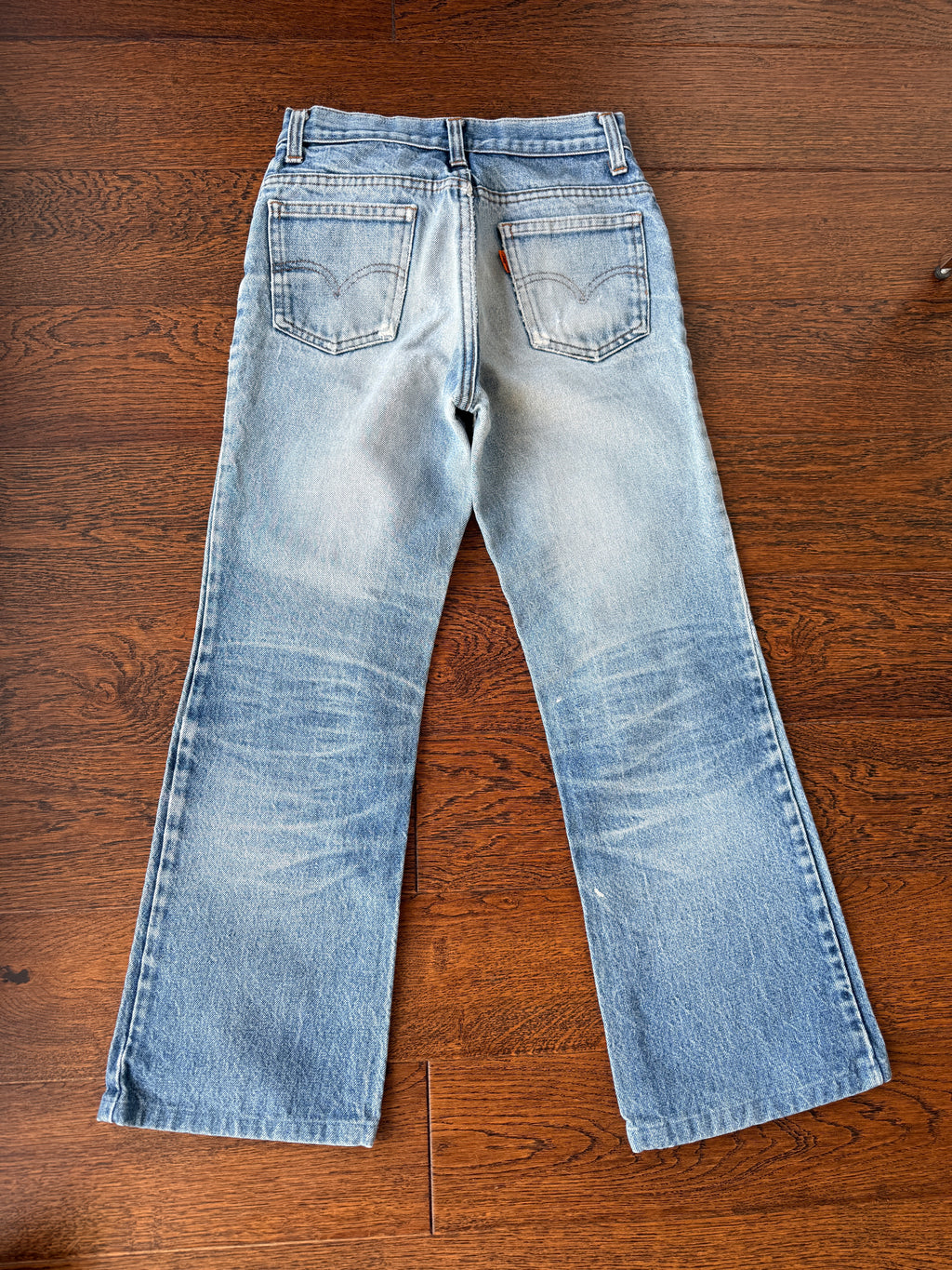 W24 L26 vintage Levis 24/25” measured whiskers denim medium faded blue 70s/80’s levi’s