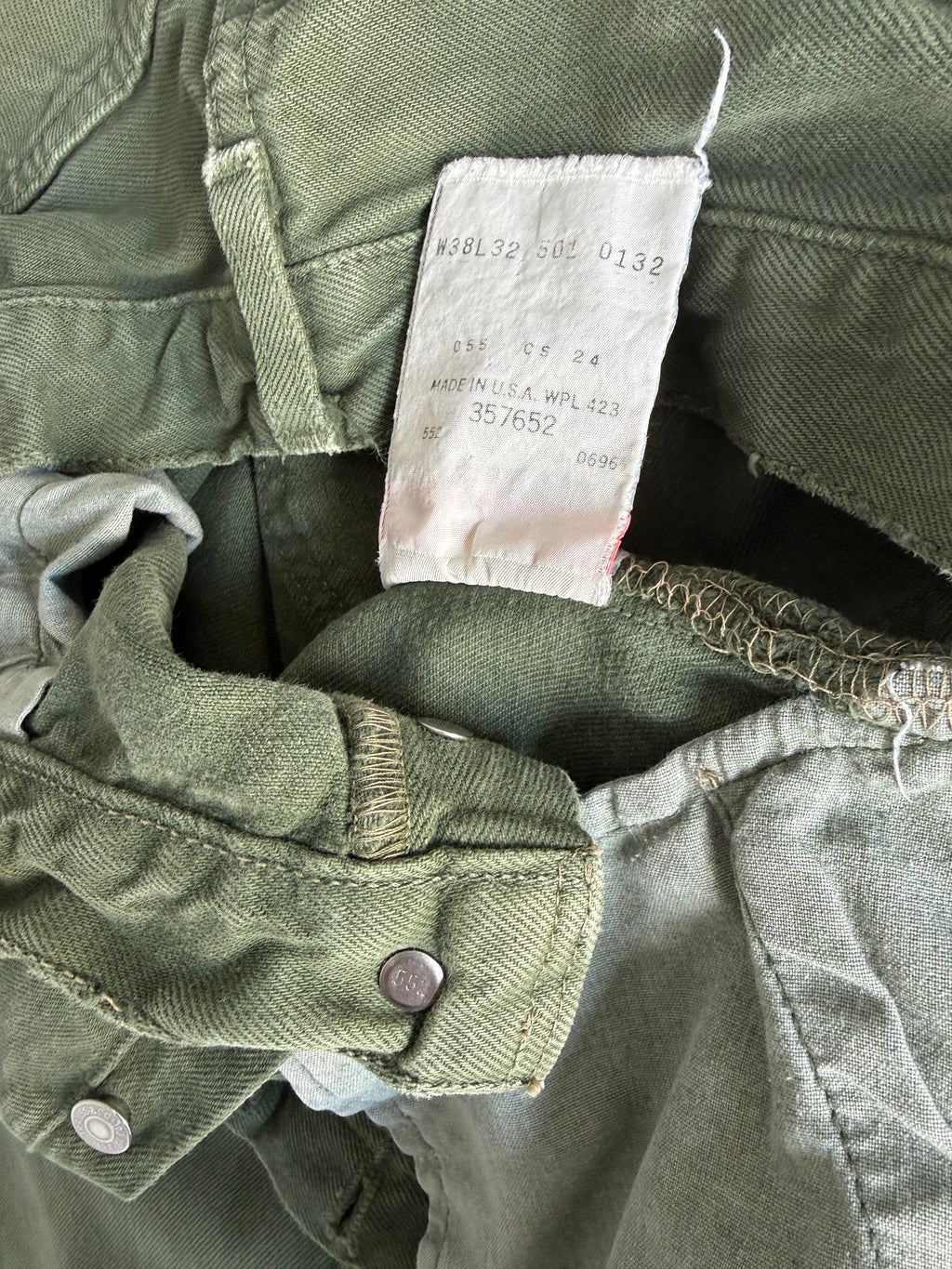W35 L31 vintage Levis 501 34-35” measured dark green denim 90s USA 501s