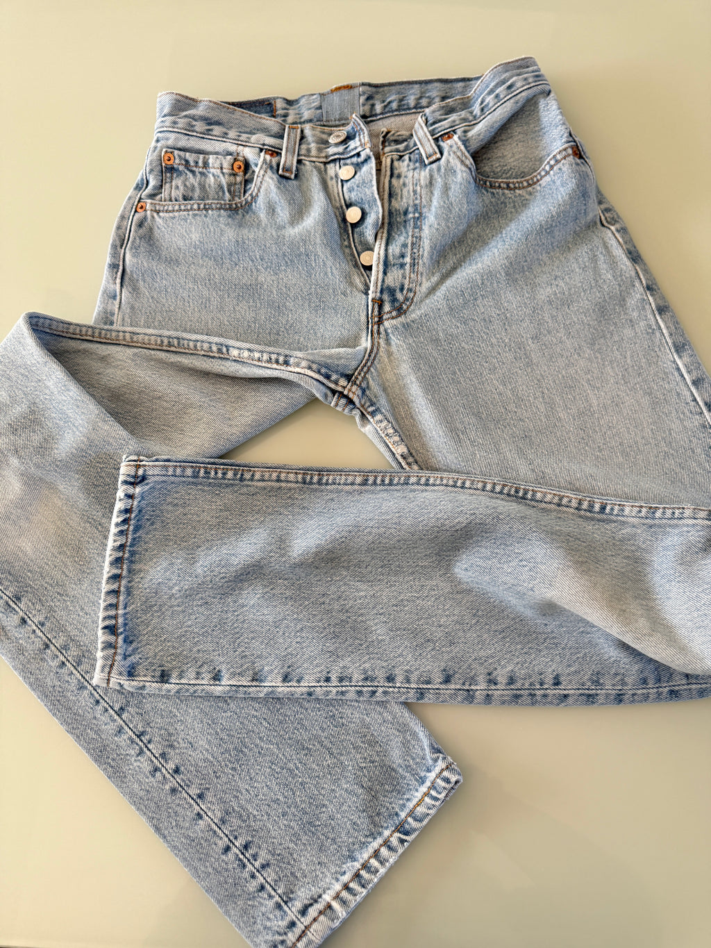 W25 L31 vintage Levis 501 25” measured light medium blue 90s Levi’s 501s USA re done