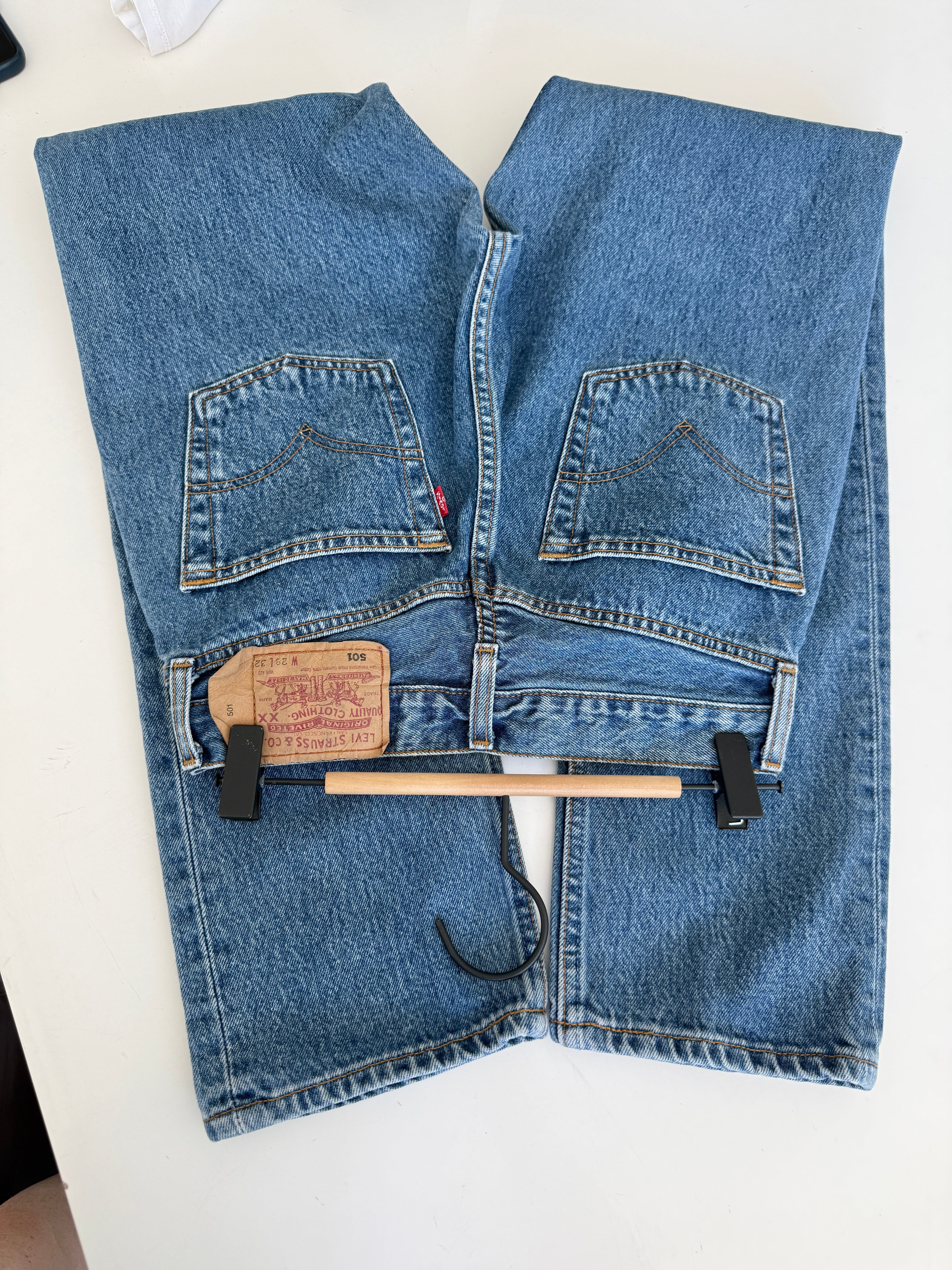 W26 L32 vintage Levis 501 25/26” measured waist dark blue 501s 90s -nl