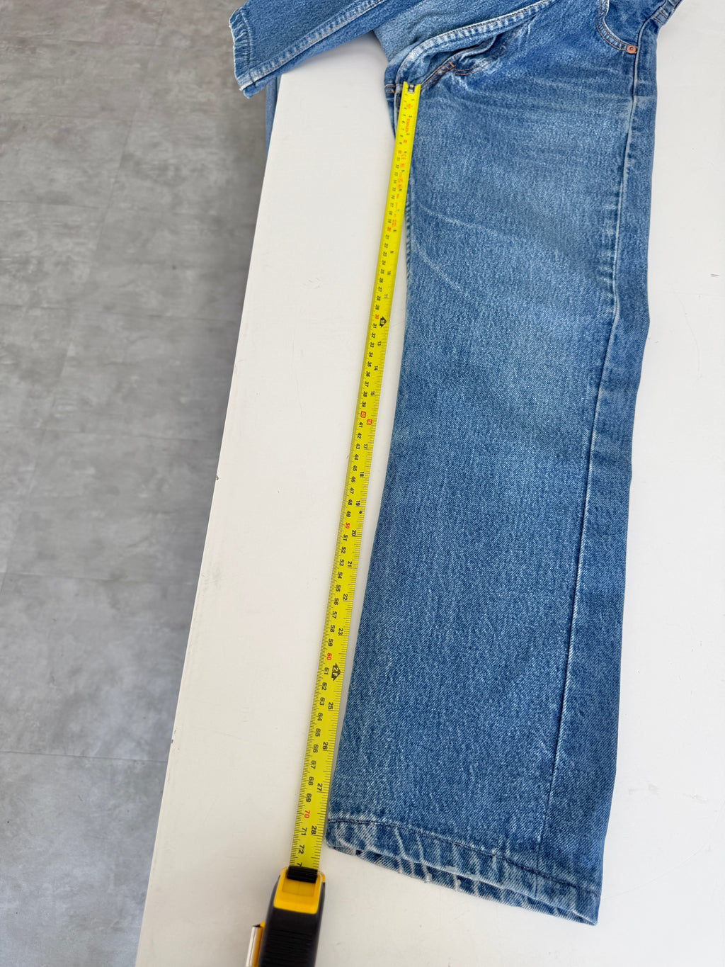 W27 L29 vintage Levis 501s 26/27” darker faded blue Levi’s 501s faded whiskers