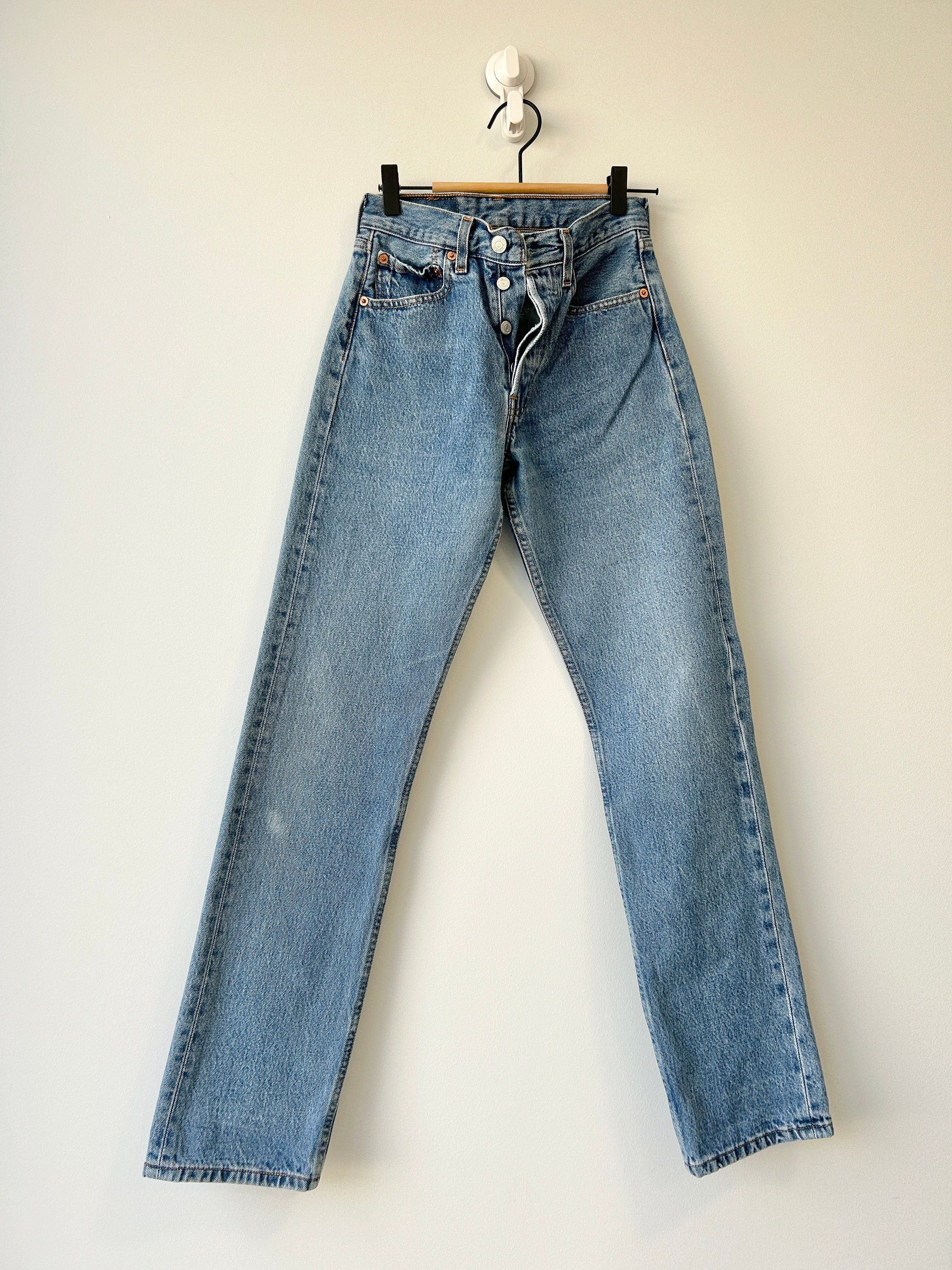 Levis 501 vintage W24 L31 Levi’s blue stone wash faded blue 501 Levi’s made in 90s denim straight leg 501 vintage Levi’s
