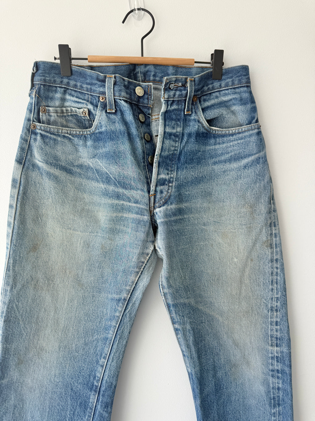 W30 L27 vintage Levis 501 29/30” measured waist dark faded blue 501s USA 80s