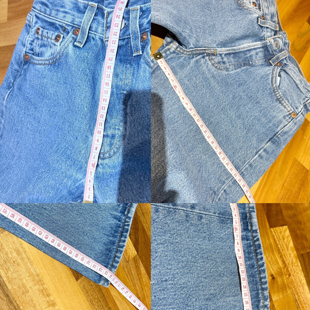 Levis 501 vintage w23 L29 Levi’s 501 light faded blue 90s Levi’s blue straight leg blue 501 vintage blue 501 worn vintage Levi’s