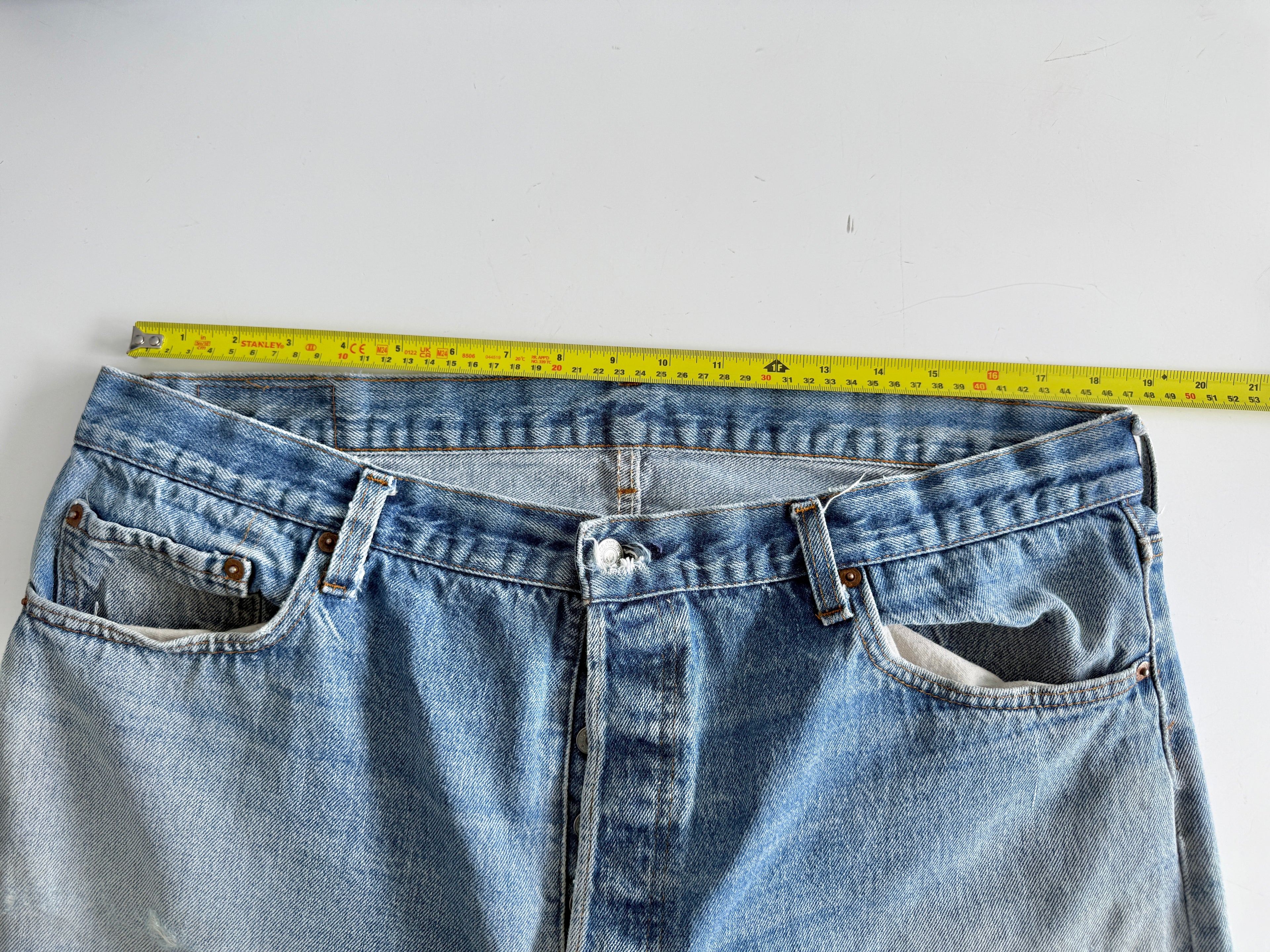 W38 L32 vintage Levis 501s 37/38” measured medium light medium fade denim Levi’s 501s 80s USA