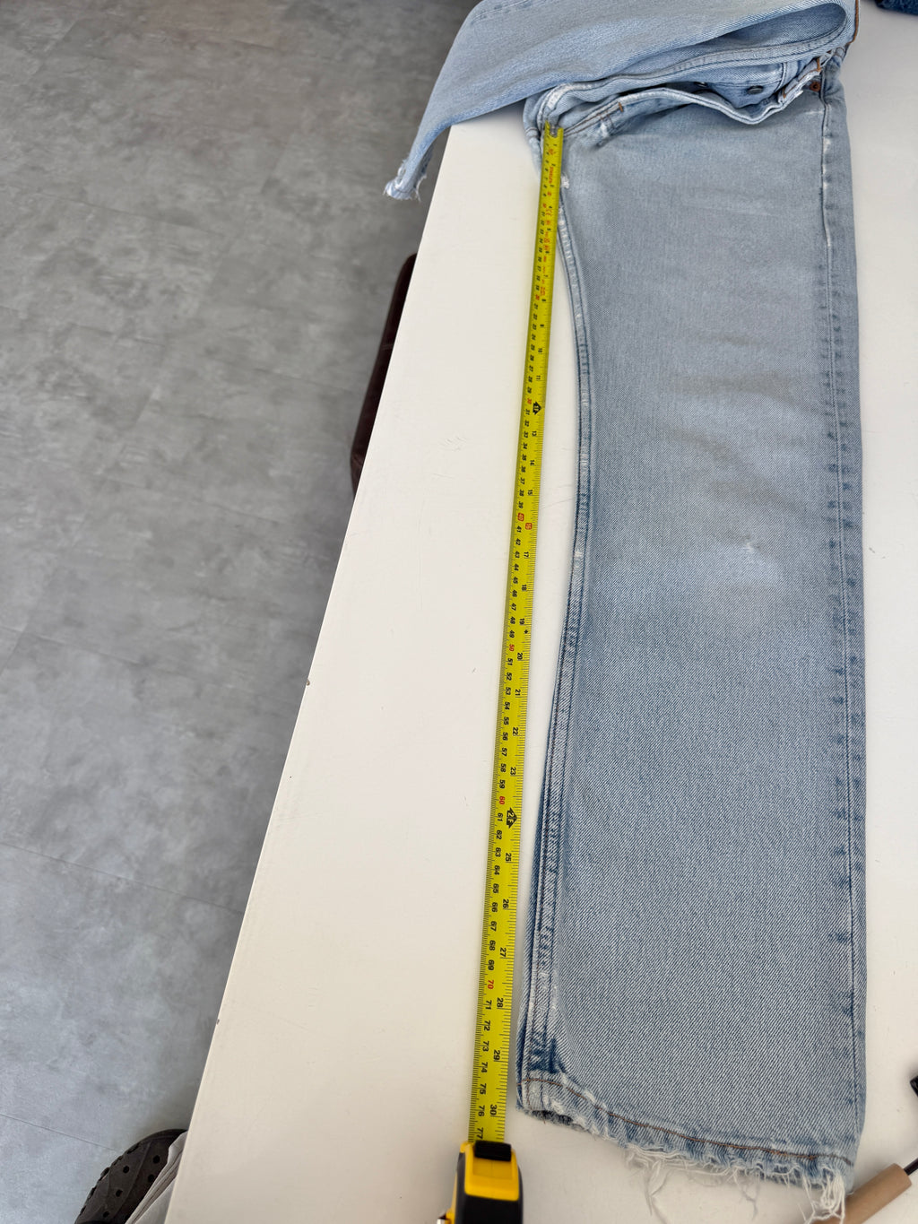 Soft W28 L30 vintage Levis 501s 28” measured light blue 501s 90s USA  distressed
