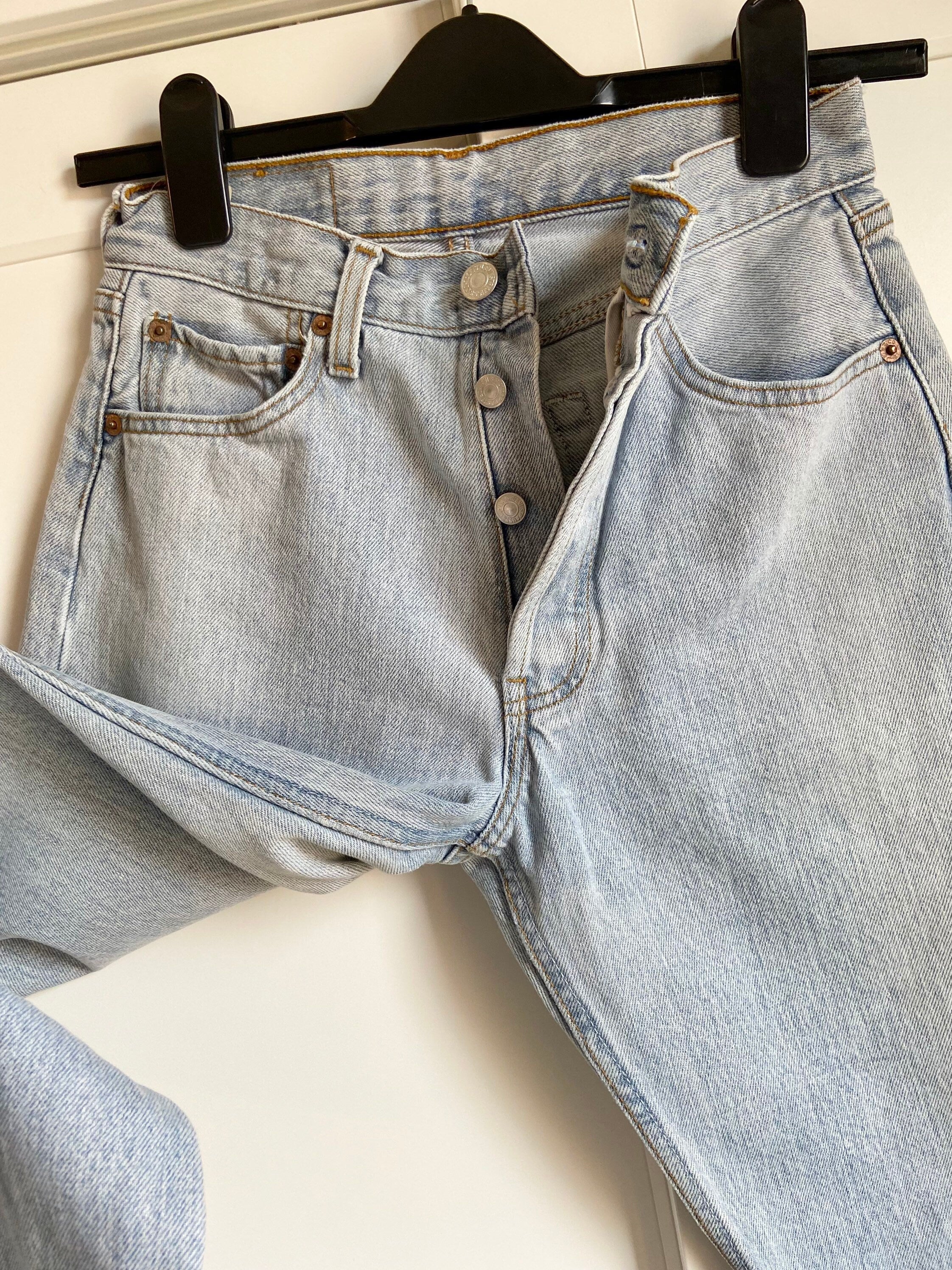 Vintage levis 501 25” made in Hungary