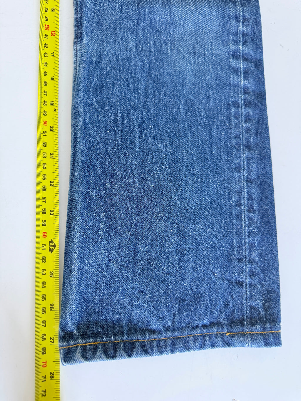 W26 L27 vintage Levis 501 25/26” measured raw blue 80s USA 501s slim hips
