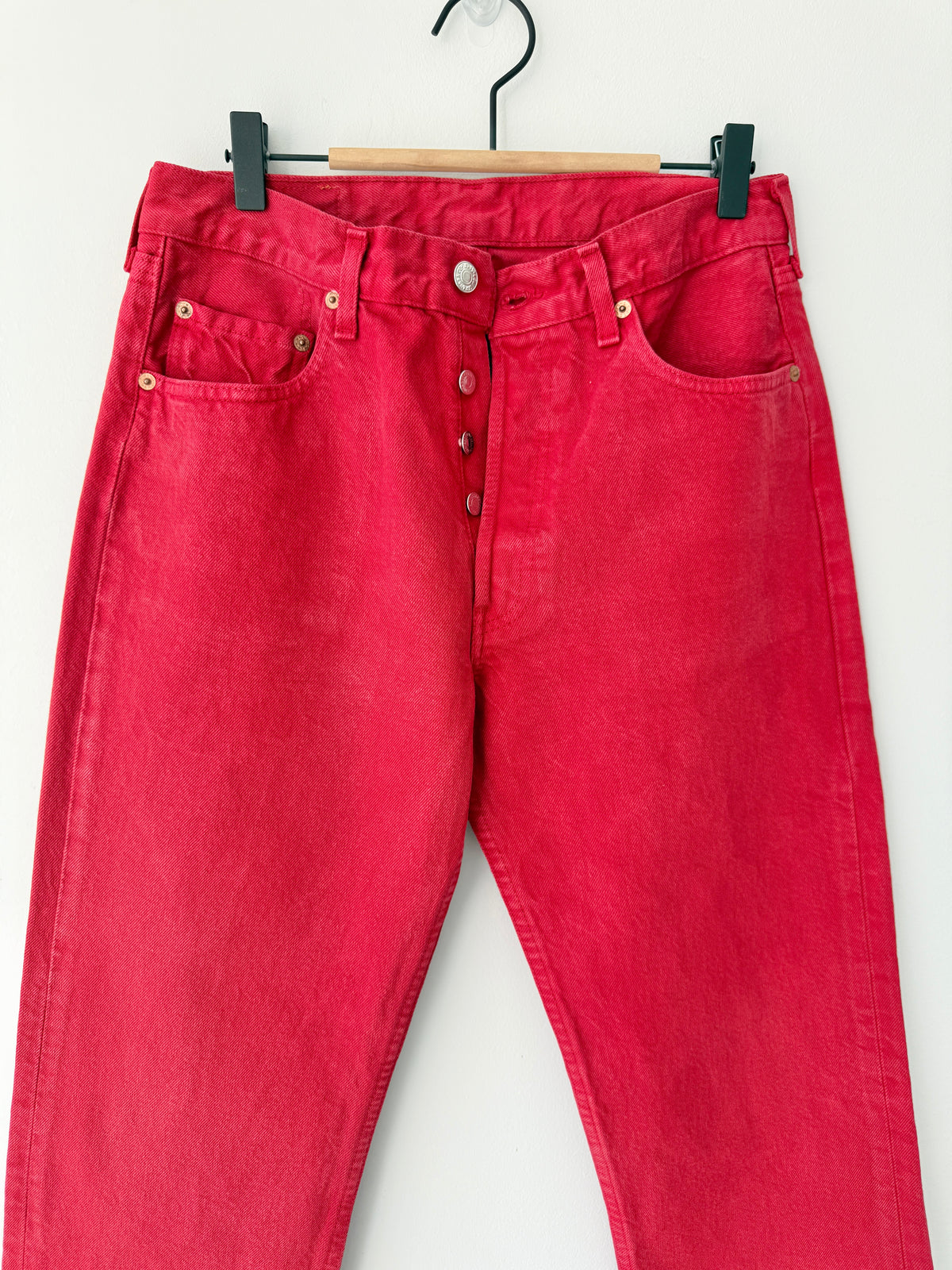 W30 L28 vintage Levis 501 29/30” measured waist red 90s 501s
