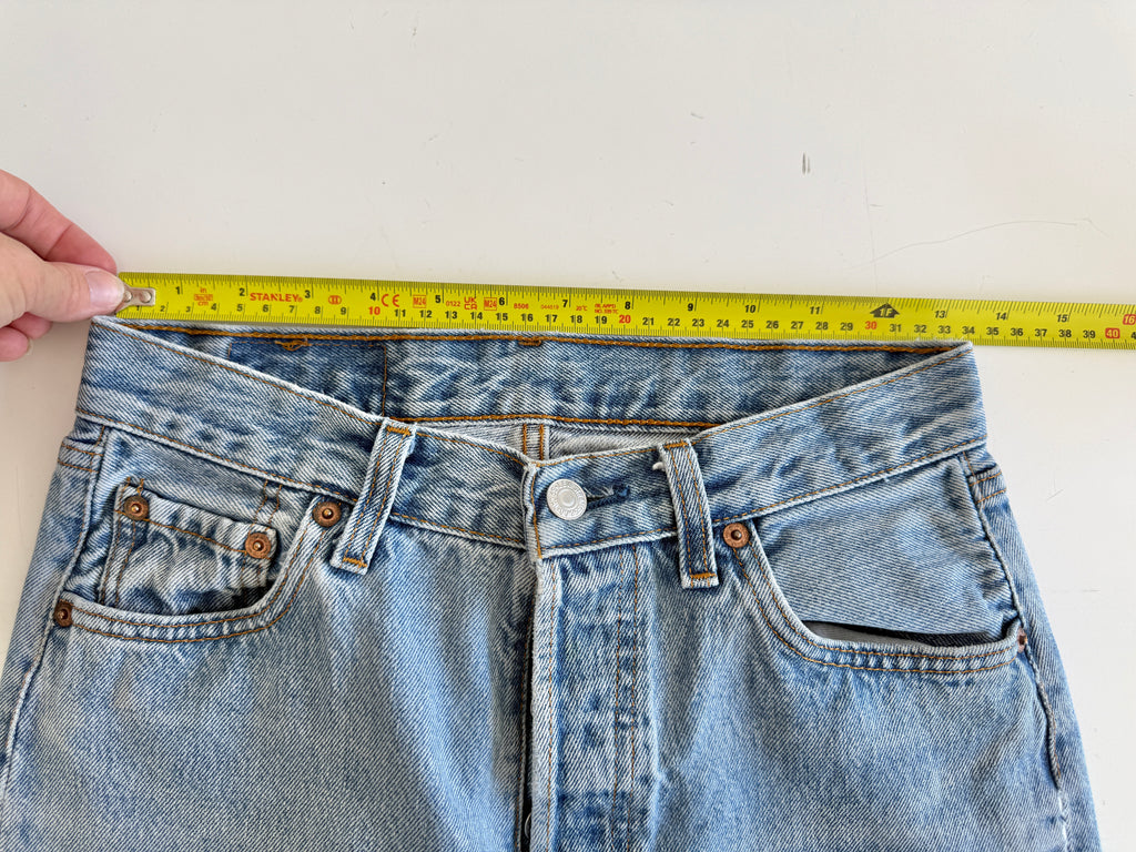 Soft W27 L32 vintage Levis 501s 26/27” measured light blue faded 90s USA 501s slim hips