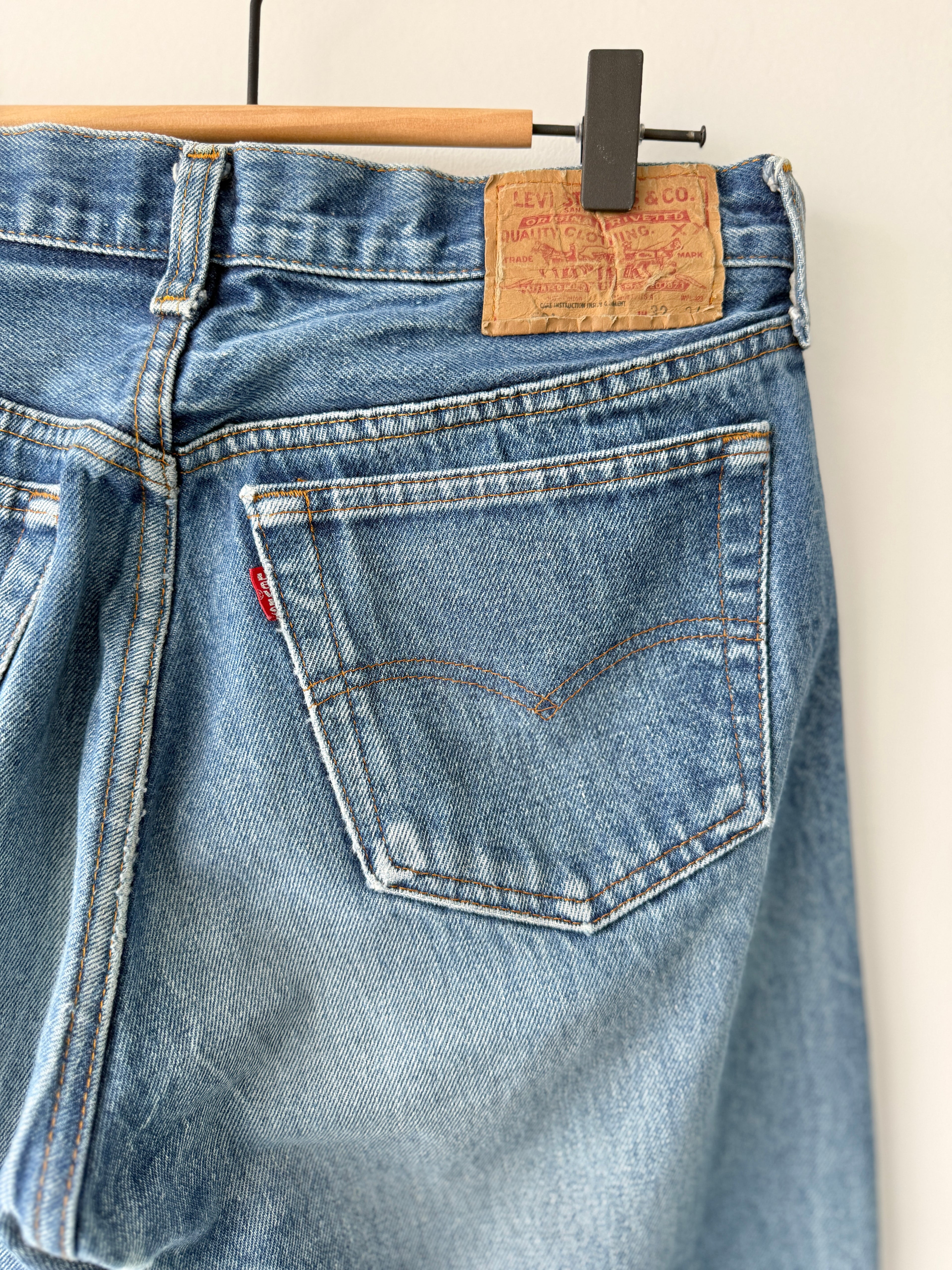 W30 L30 vintage Levis 501 29/30” measured dark faded blue 80sUSA Levi’s 501s