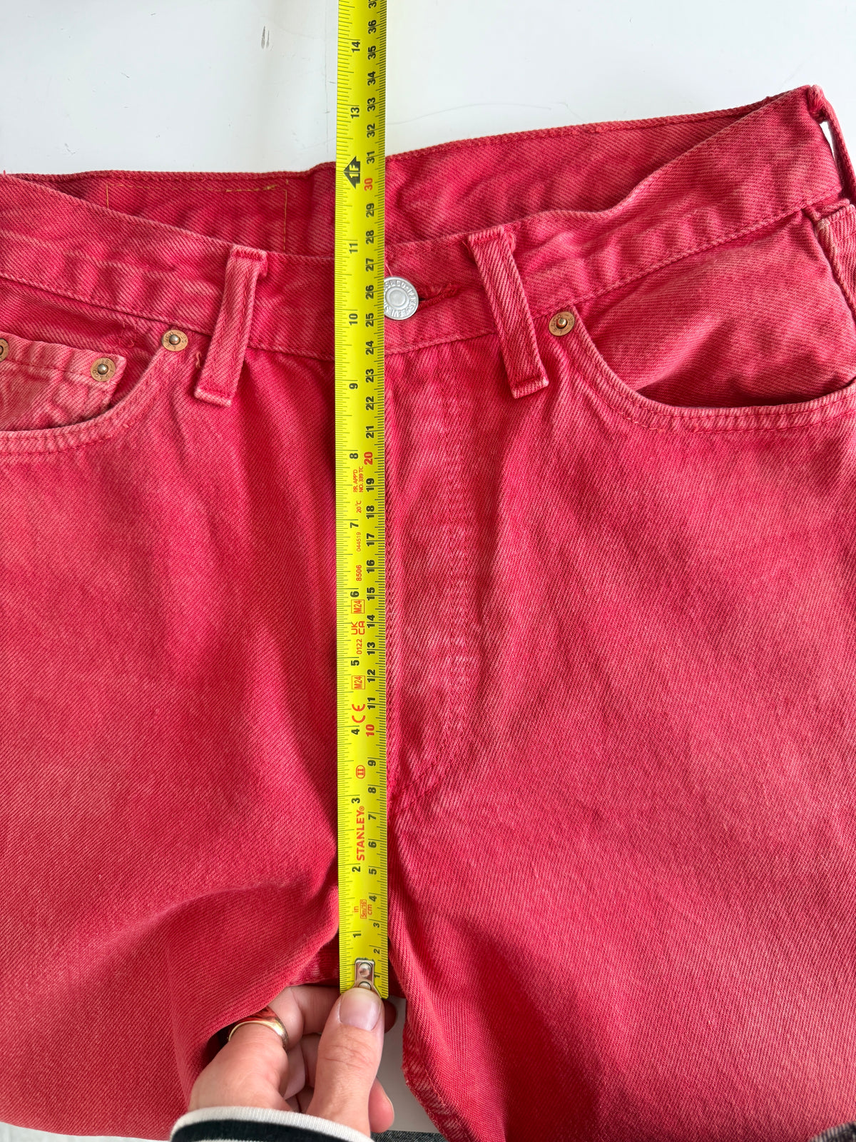 Soft W27 L28 vintage Levis 501 red 26/27” measured waist 501s early 90s