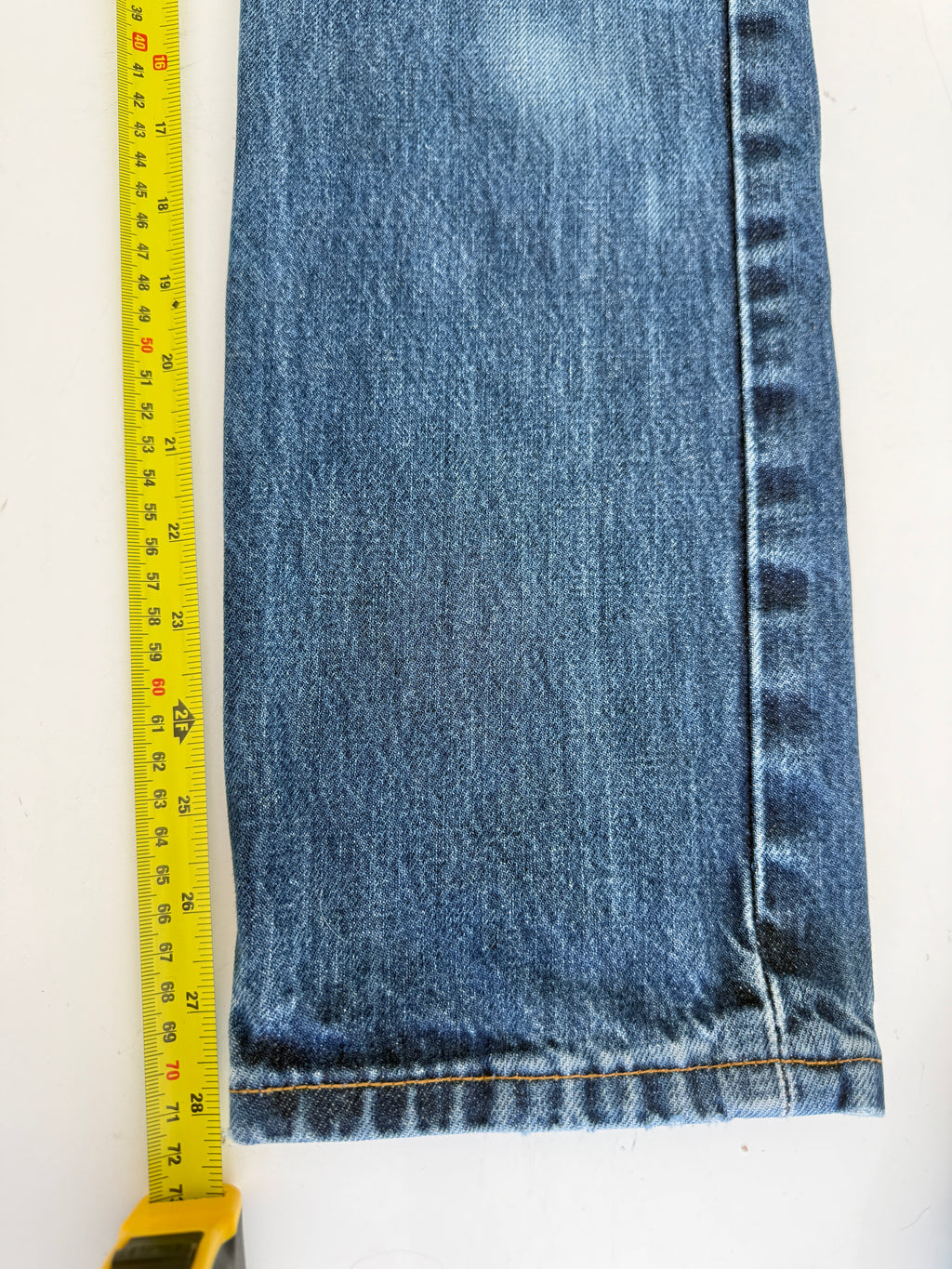 W23 L28 vintage Levis 501 23” measured waist dark indigo faded blue 501s