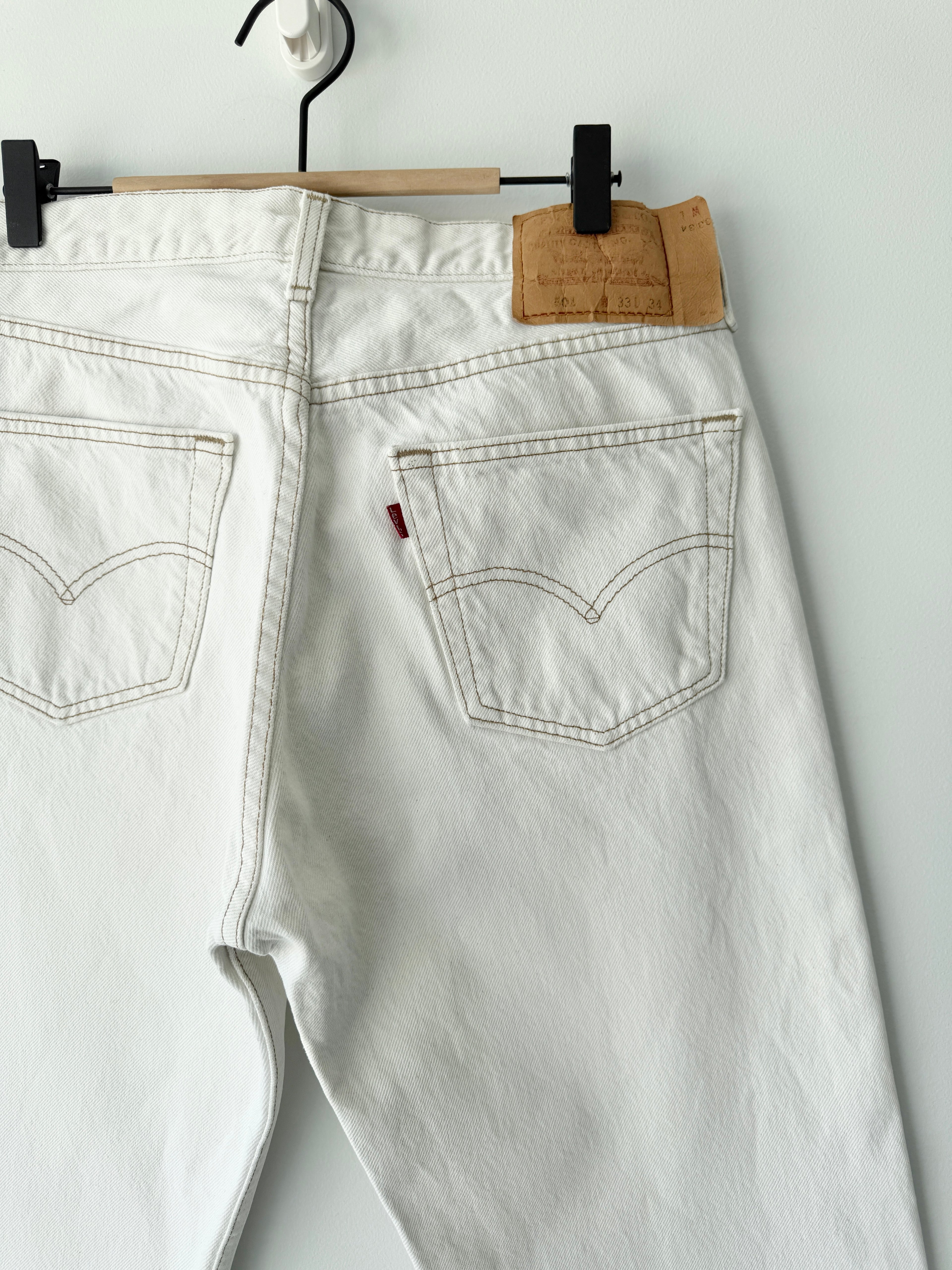 W31 L30 vintage Levis 501 30/31” measured white denim 90s Levi’s 501s
